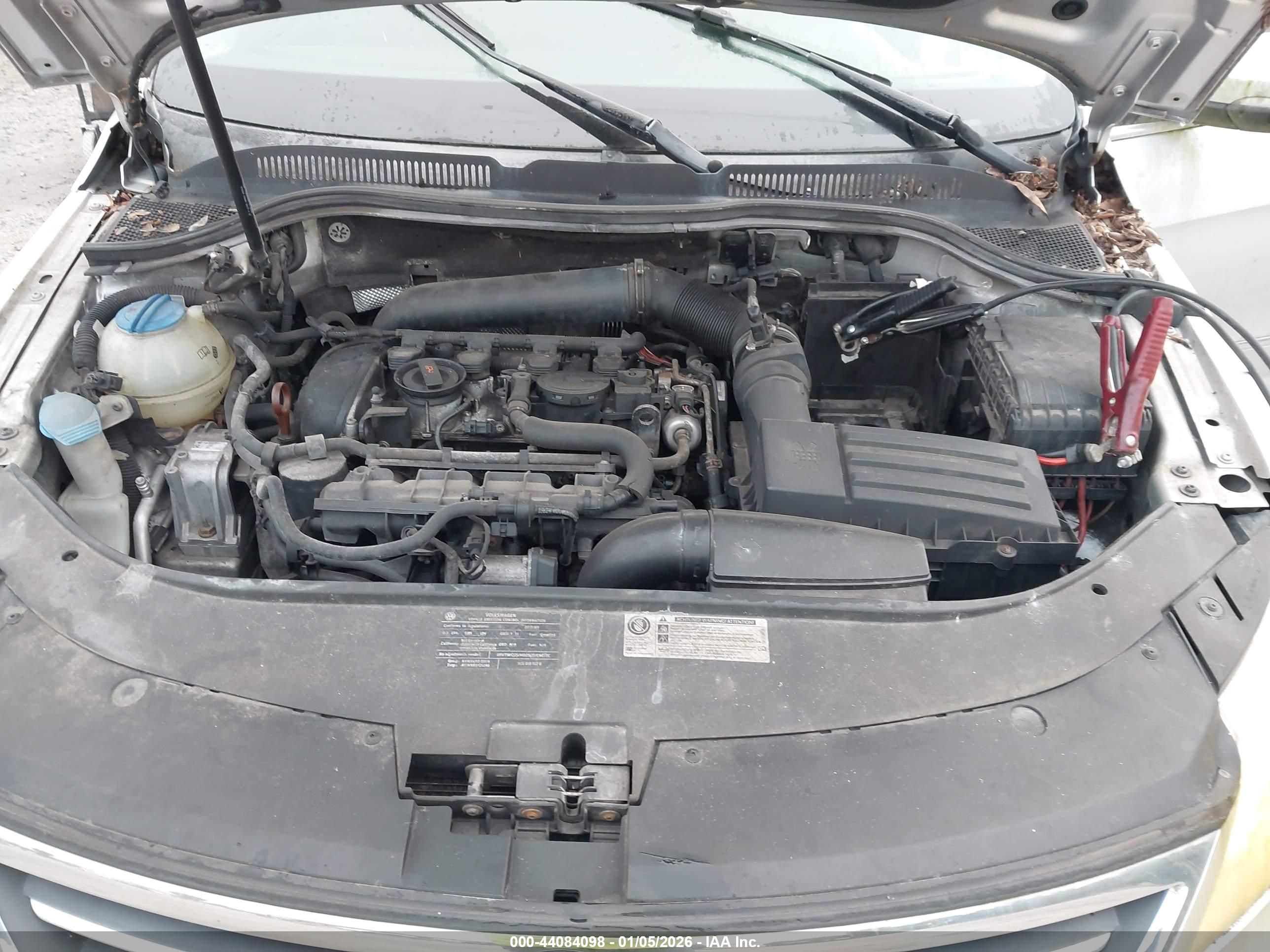 VOLKSWAGEN CC image 10
