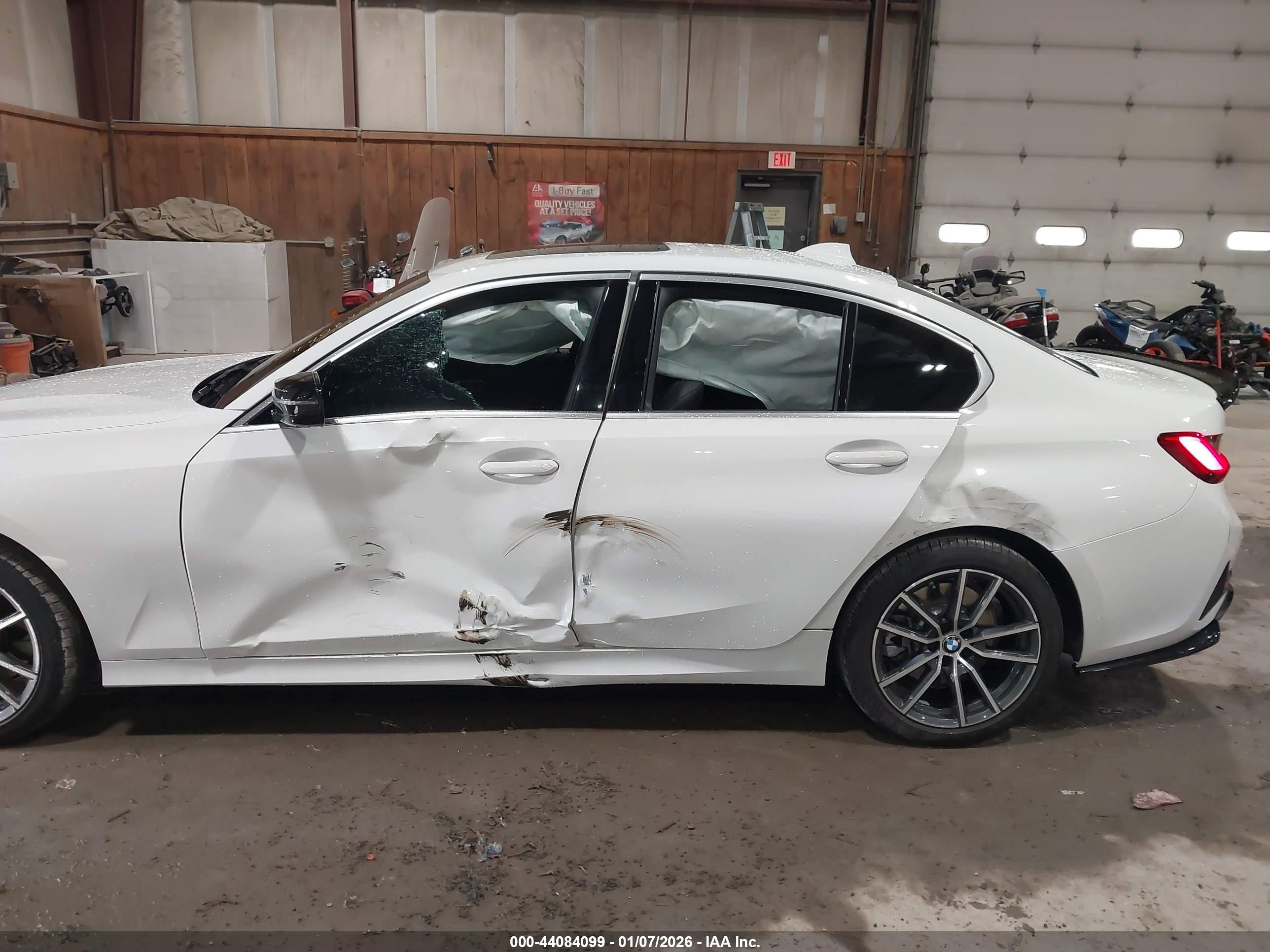 BMW 330I image 6