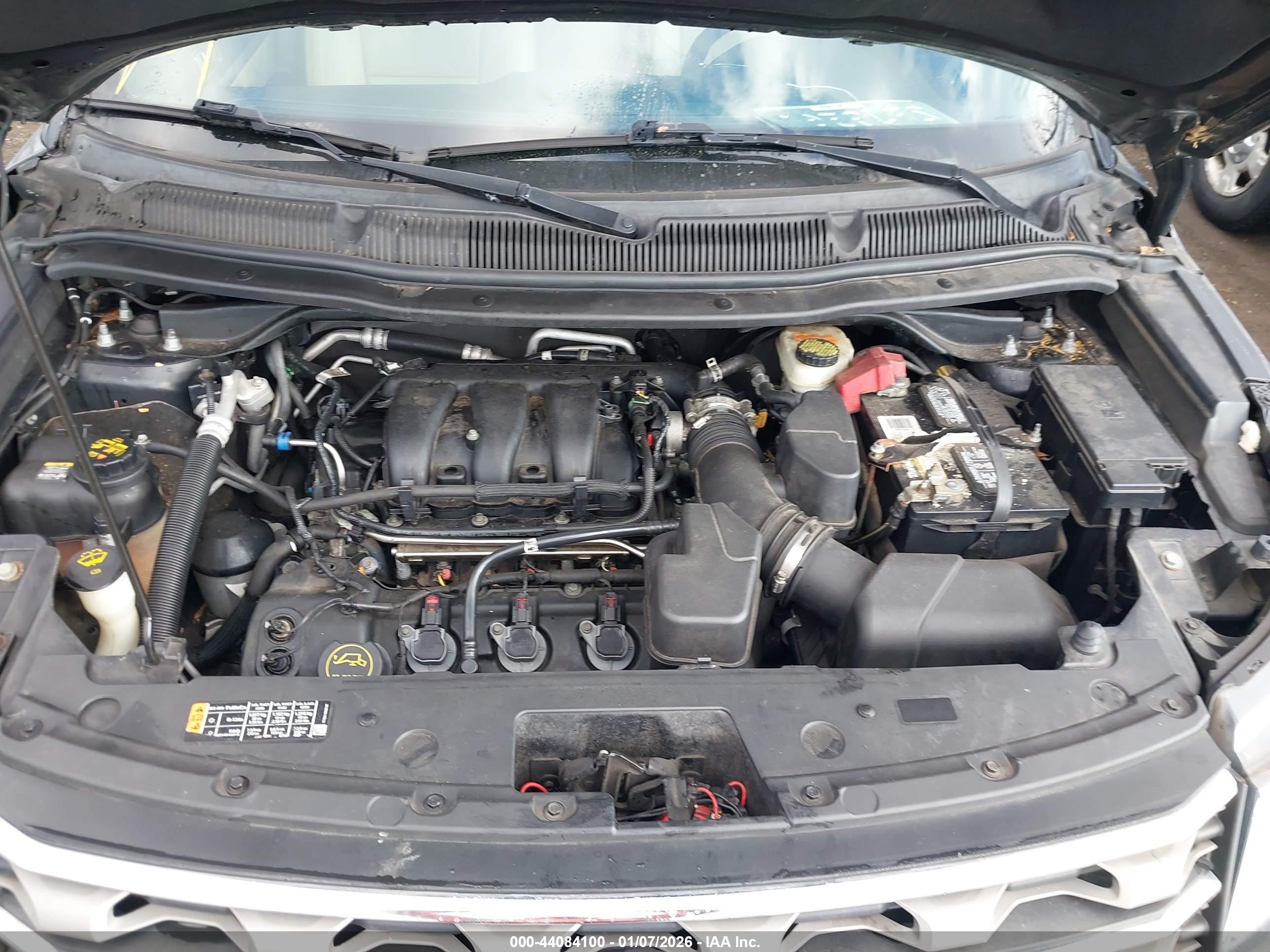 FORD EXPLORER image 10