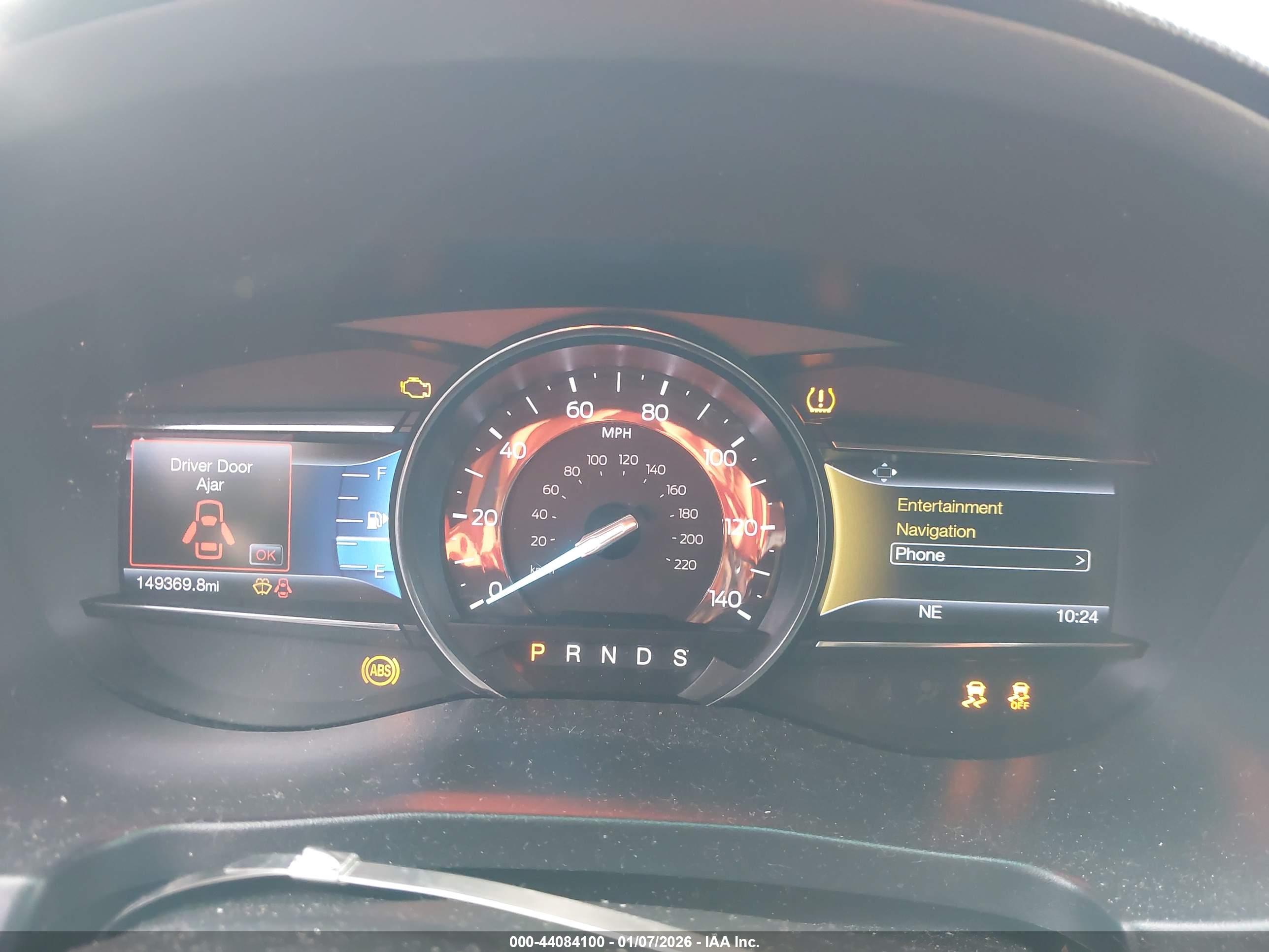 FORD EXPLORER image 7