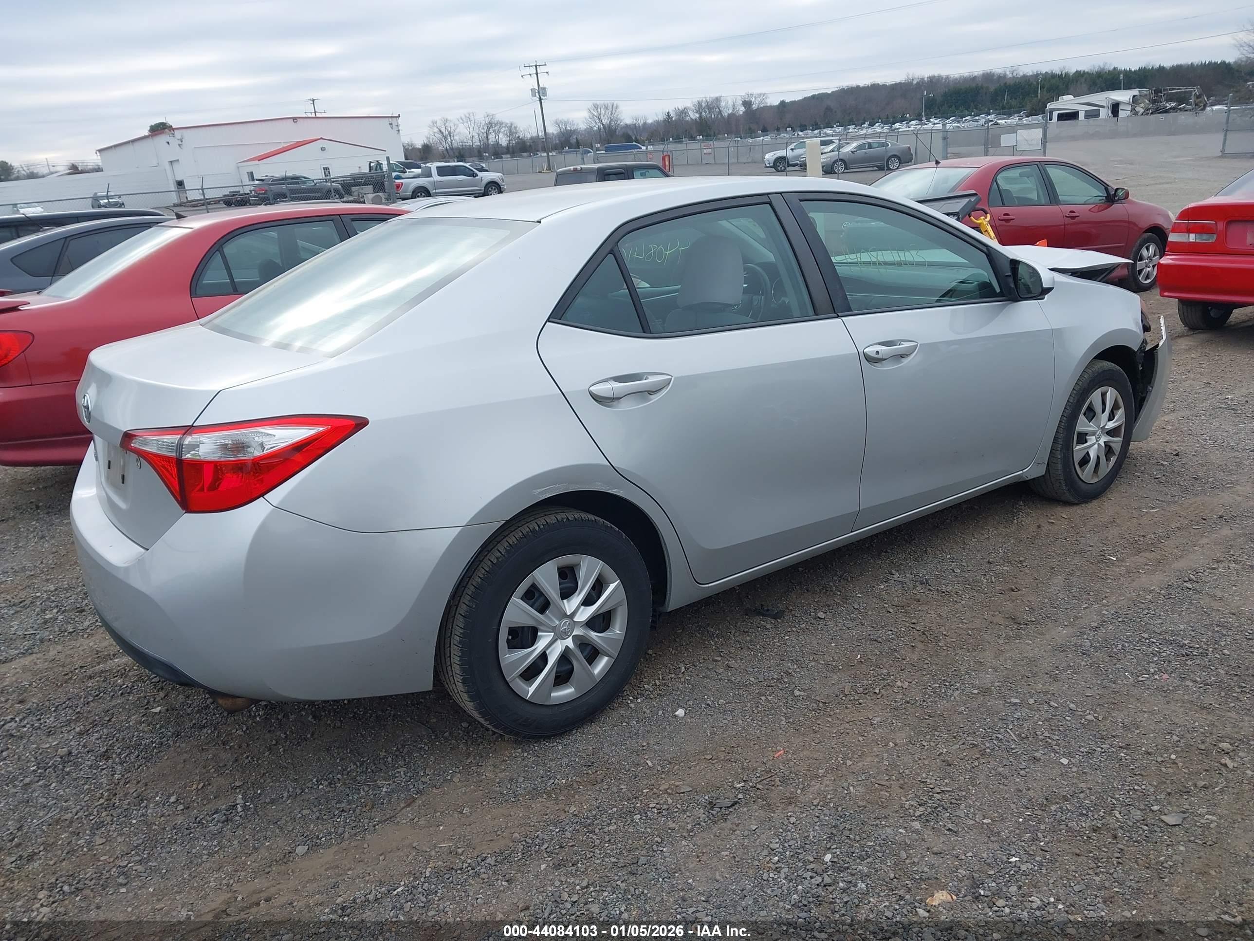 TOYOTA COROLLA image 4