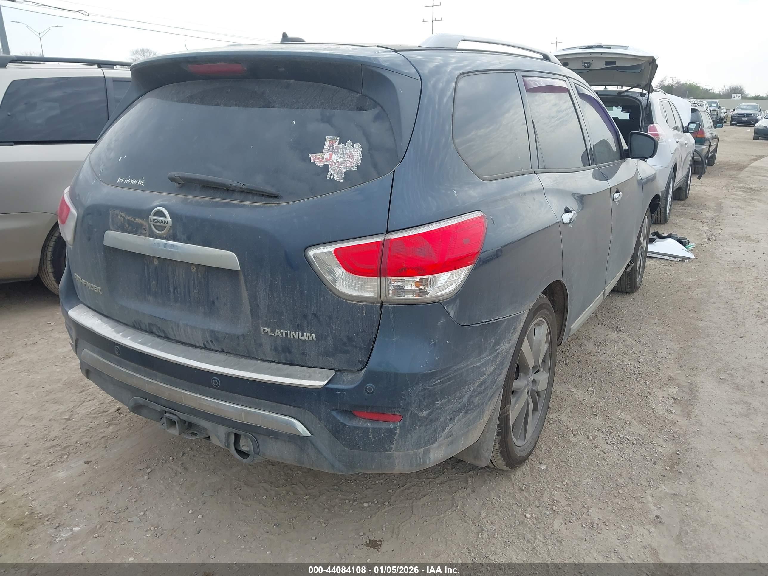 NISSAN PATHFINDER image 4