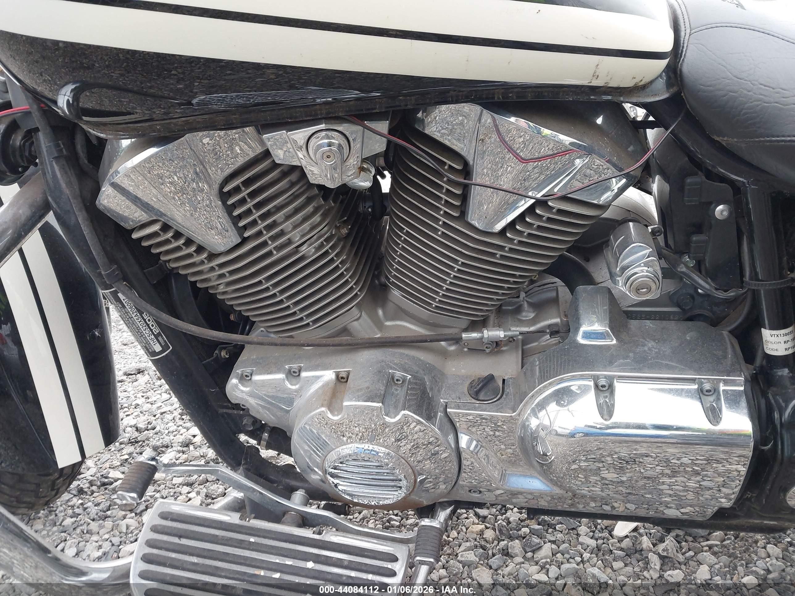 HONDA VT1300 image 9