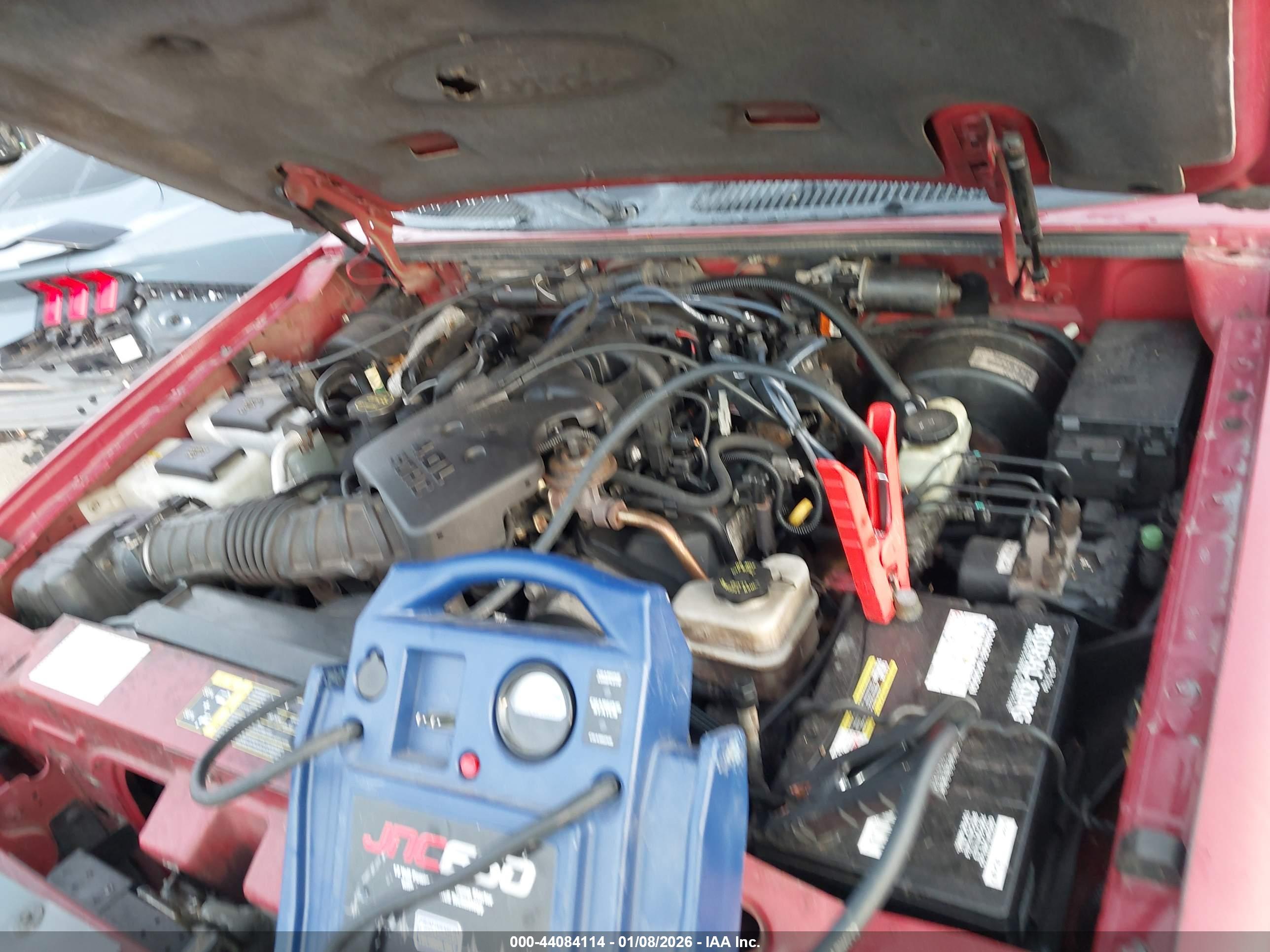 FORD EXPLORER image 10