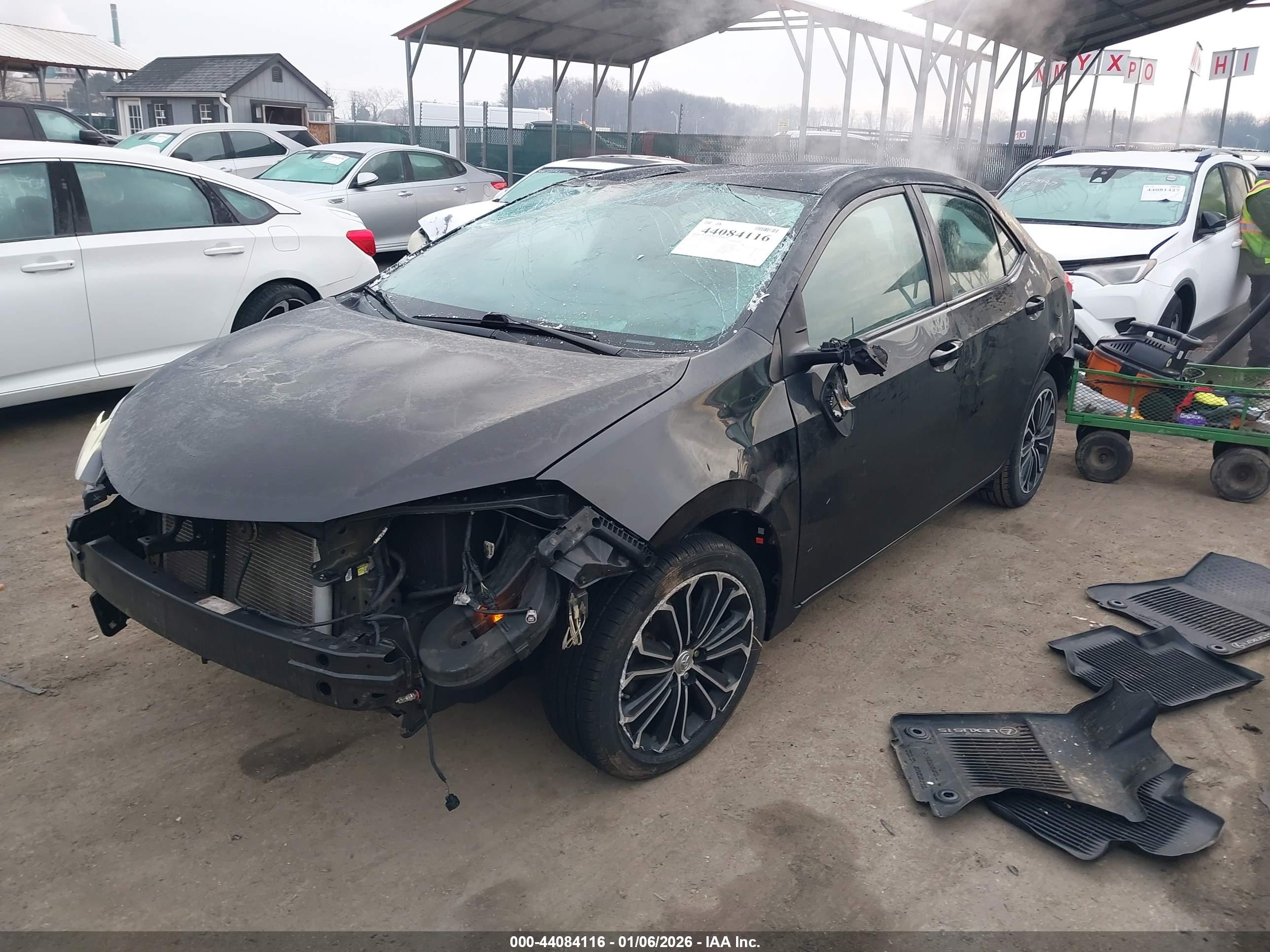TOYOTA COROLLA image 2