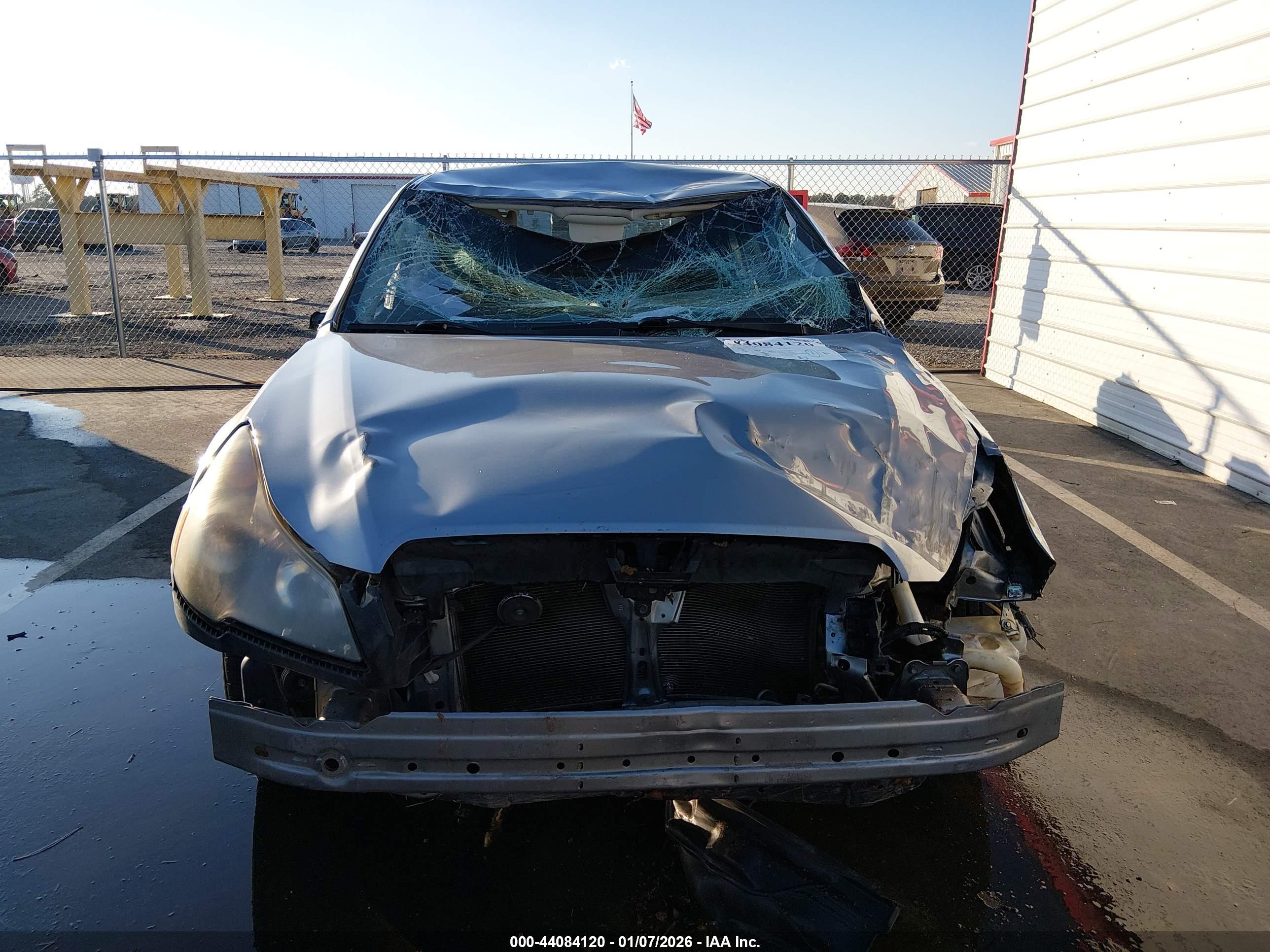 SUBARU LEGACY image 6