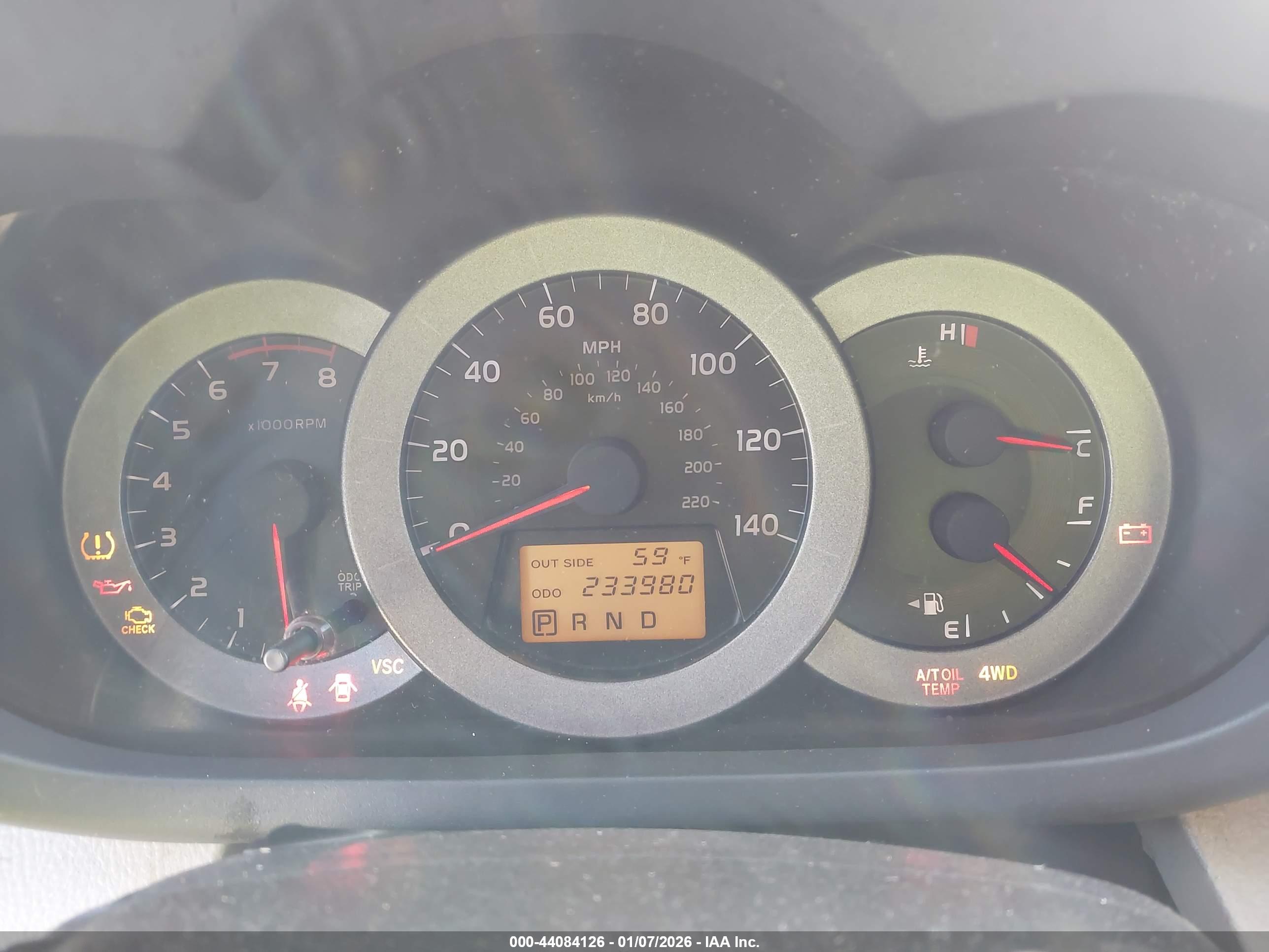 TOYOTA RAV4 image 7