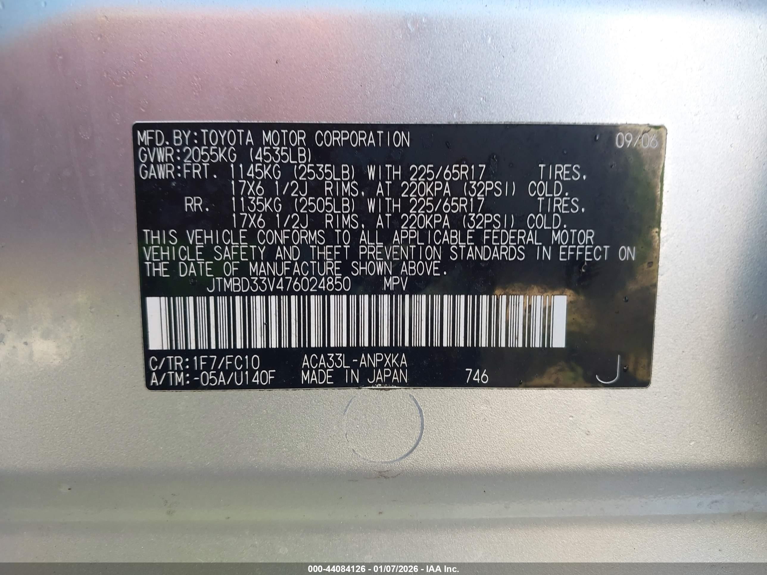 TOYOTA RAV4 image 9