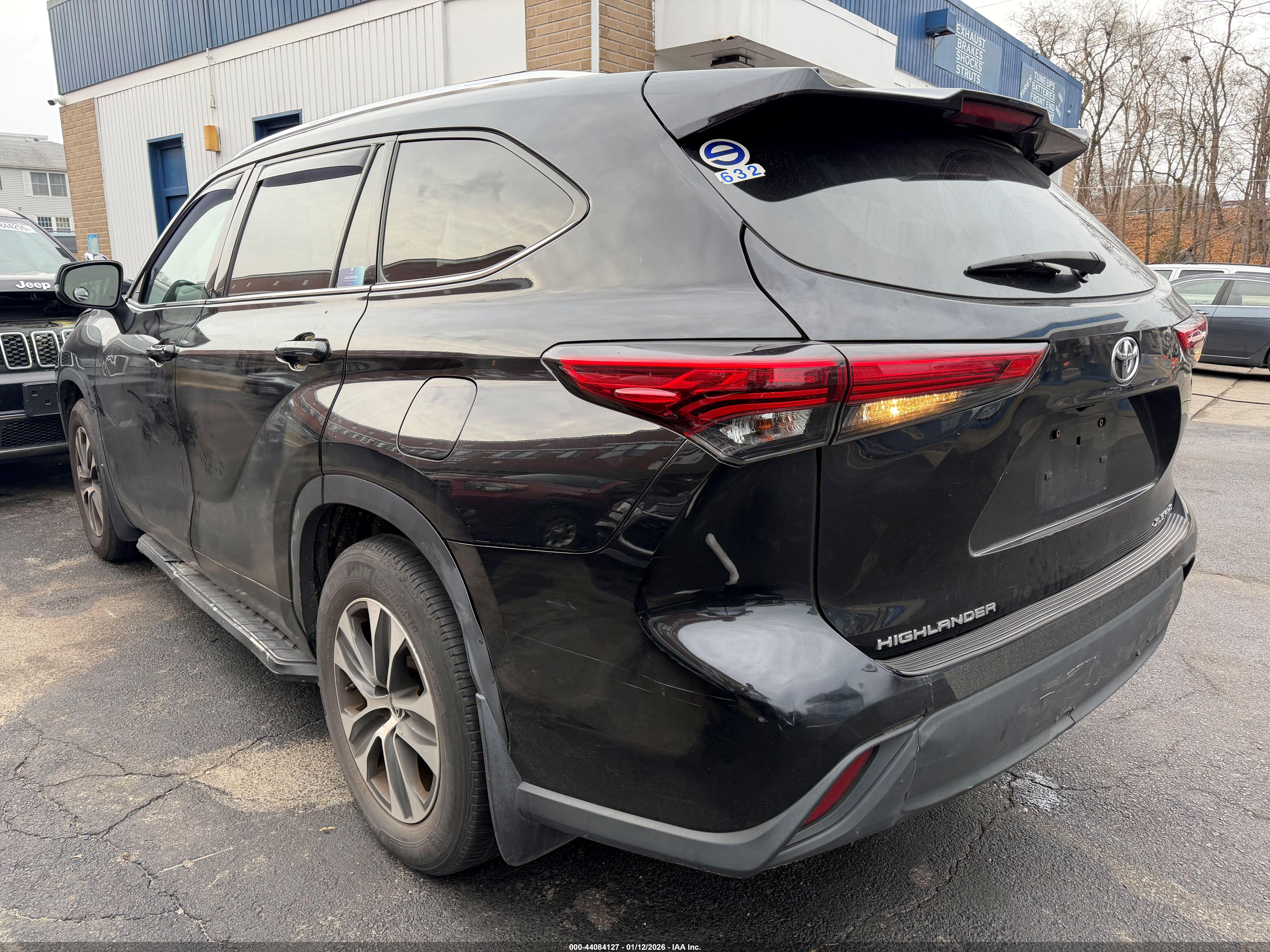 TOYOTA HIGHLANDER image 3
