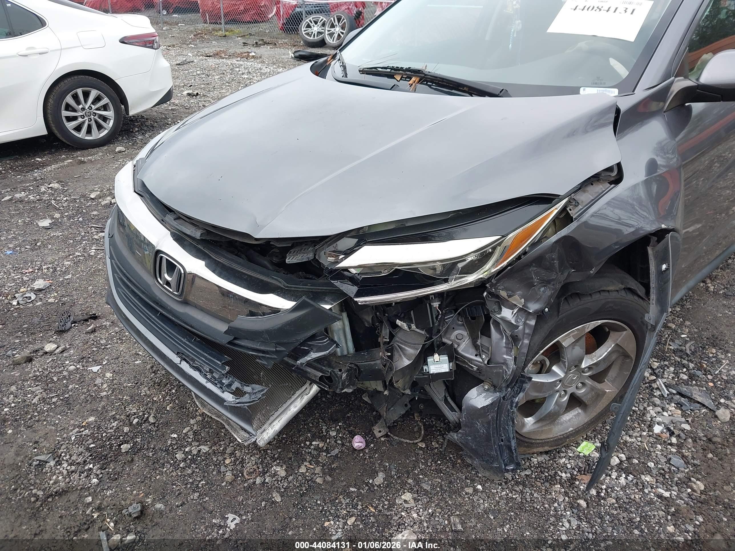 HONDA HR-V image 6