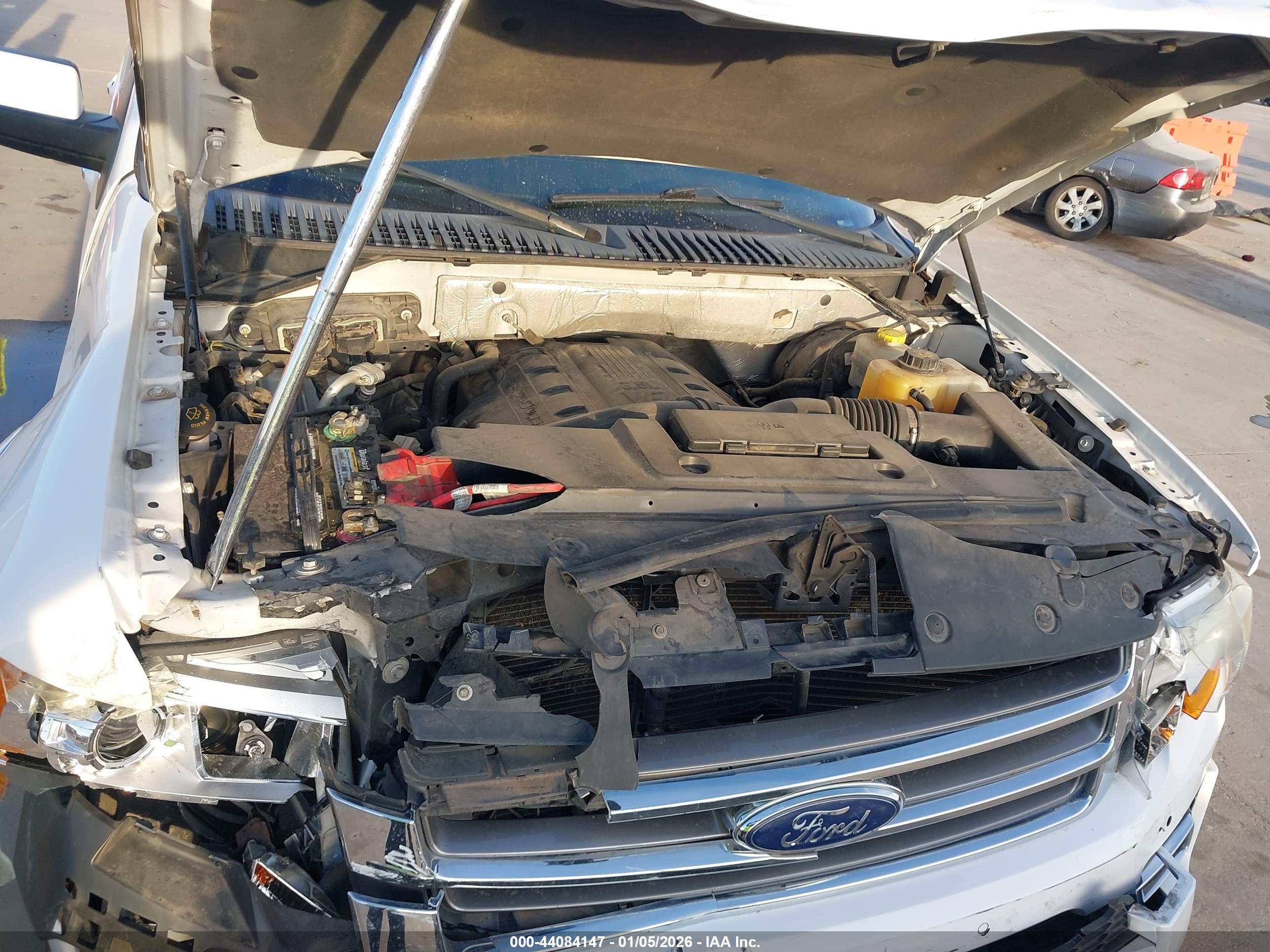 FORD EXPEDITION image 10