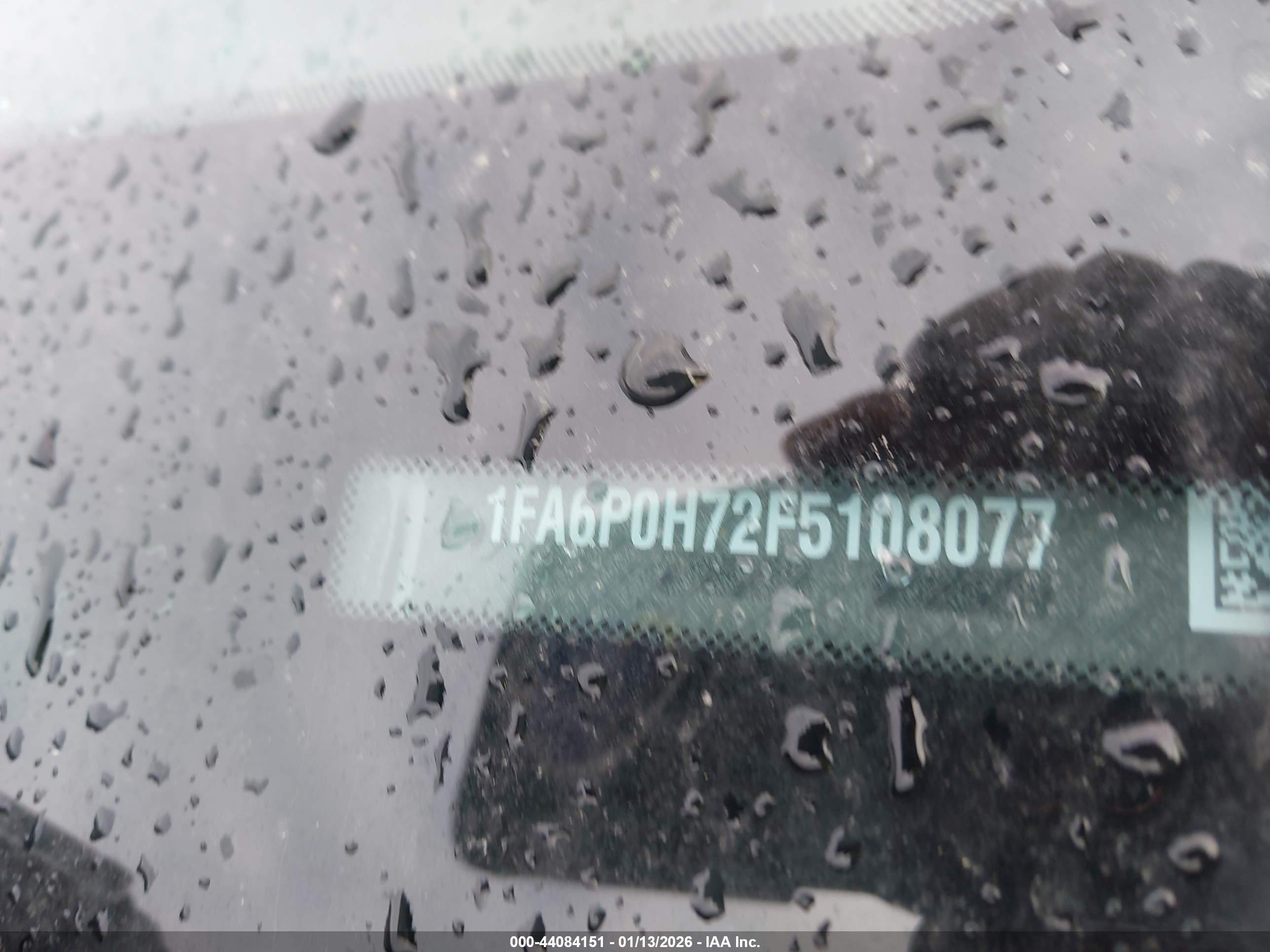 FORD FUSION image 9