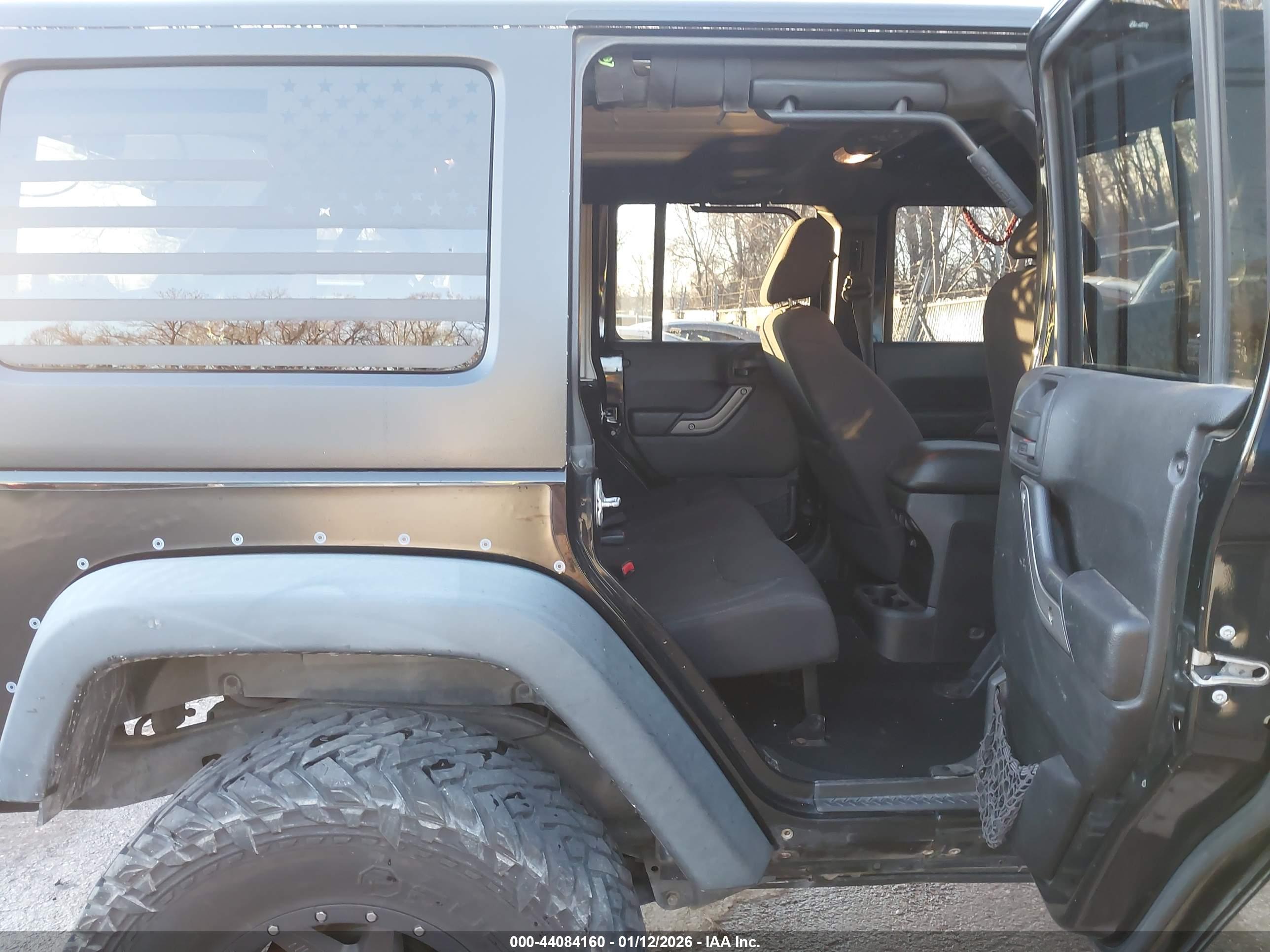 JEEP WRANGLER image 8
