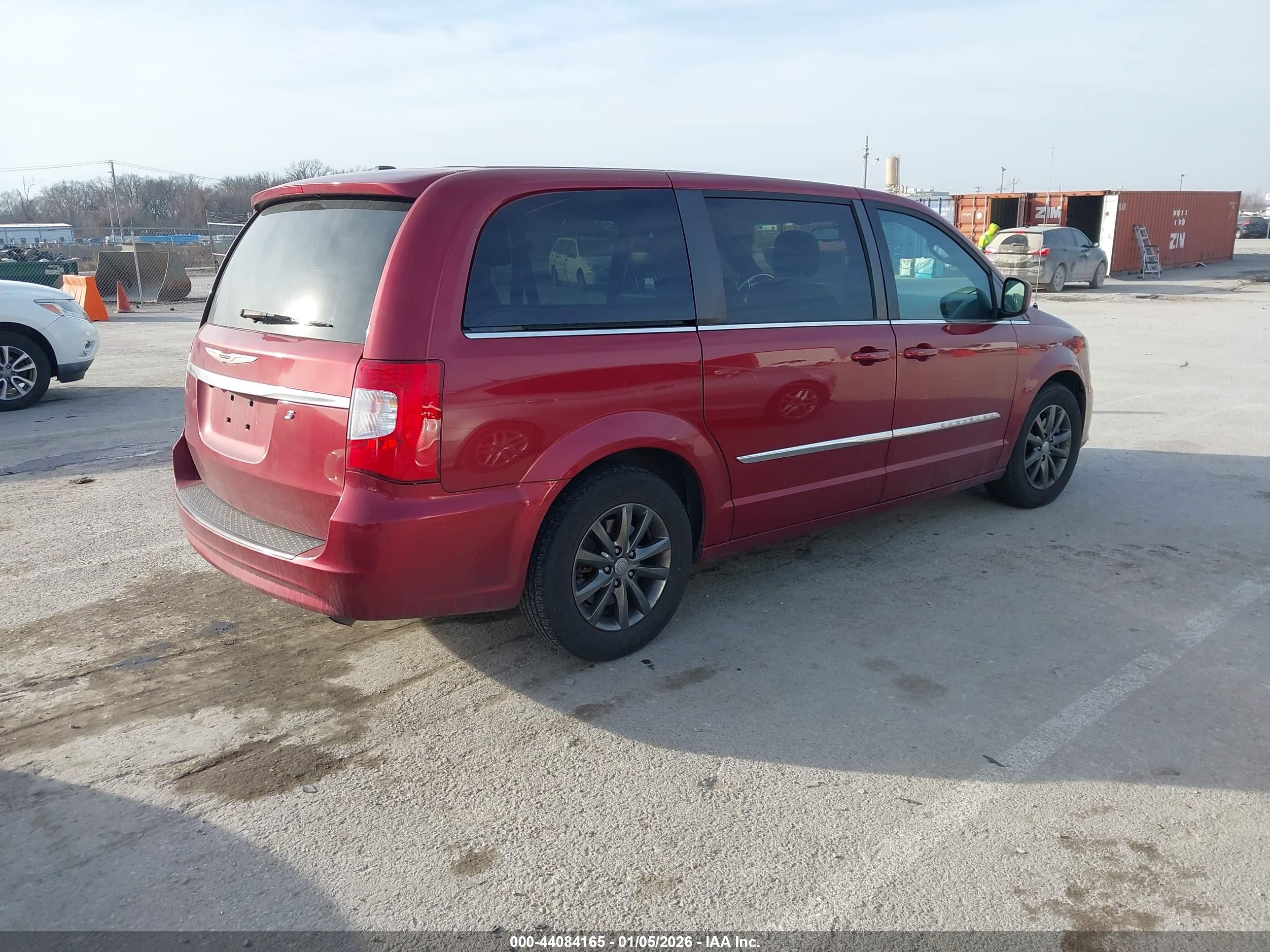 CHRYSLER TOWN image 4