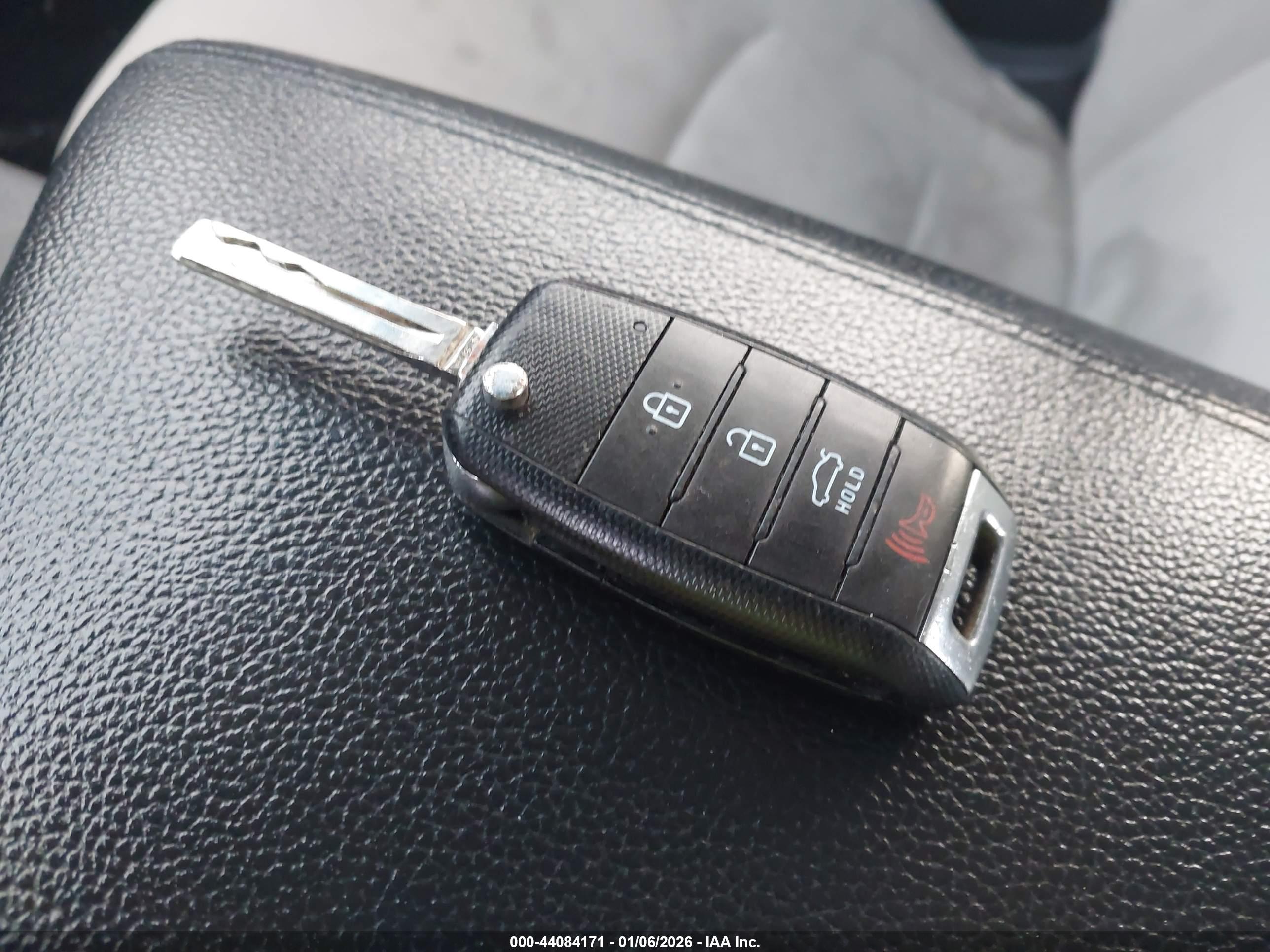 KIA OPTIMA image 11