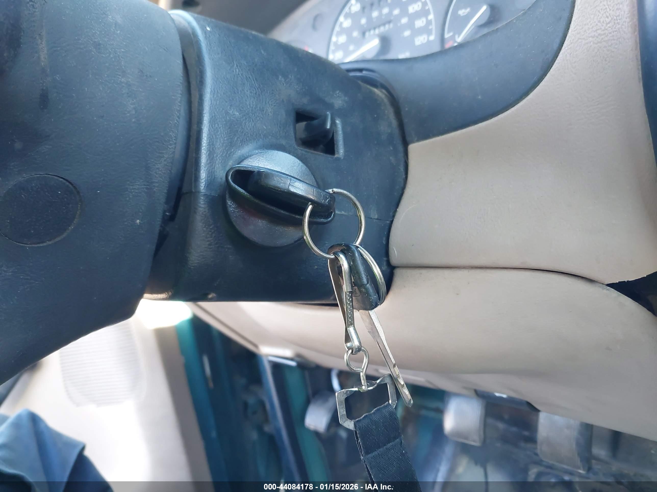 FORD RANGER image 11