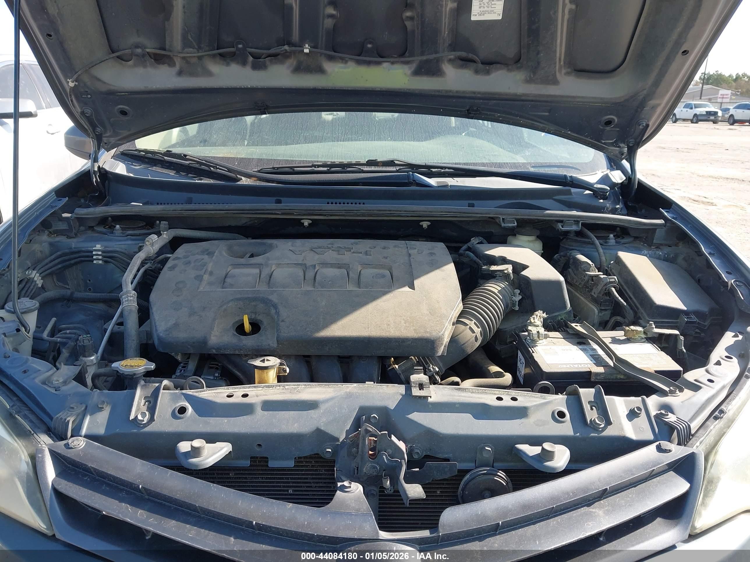 TOYOTA COROLLA image 10
