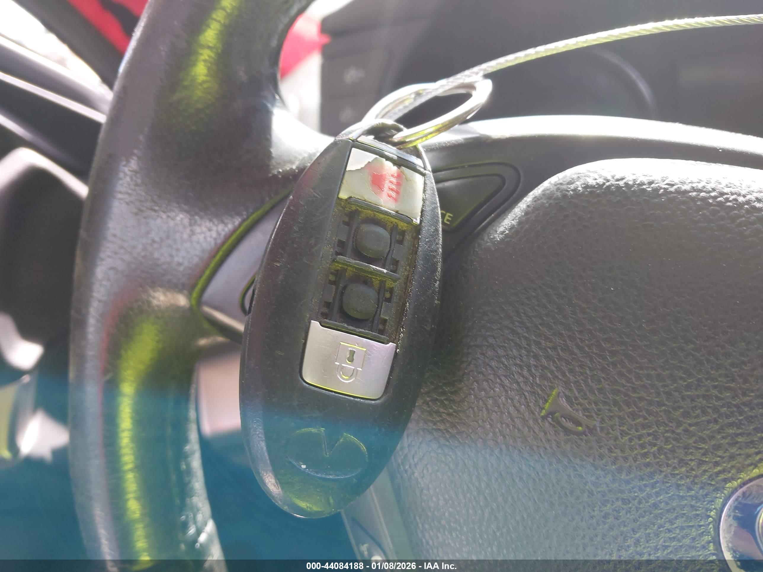 INFINITI G37 image 11