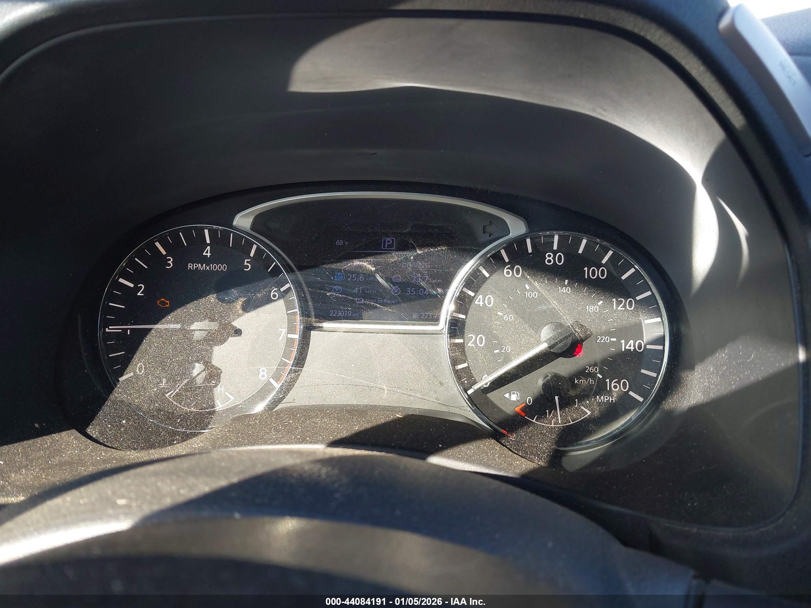 NISSAN PATHFINDER image 7