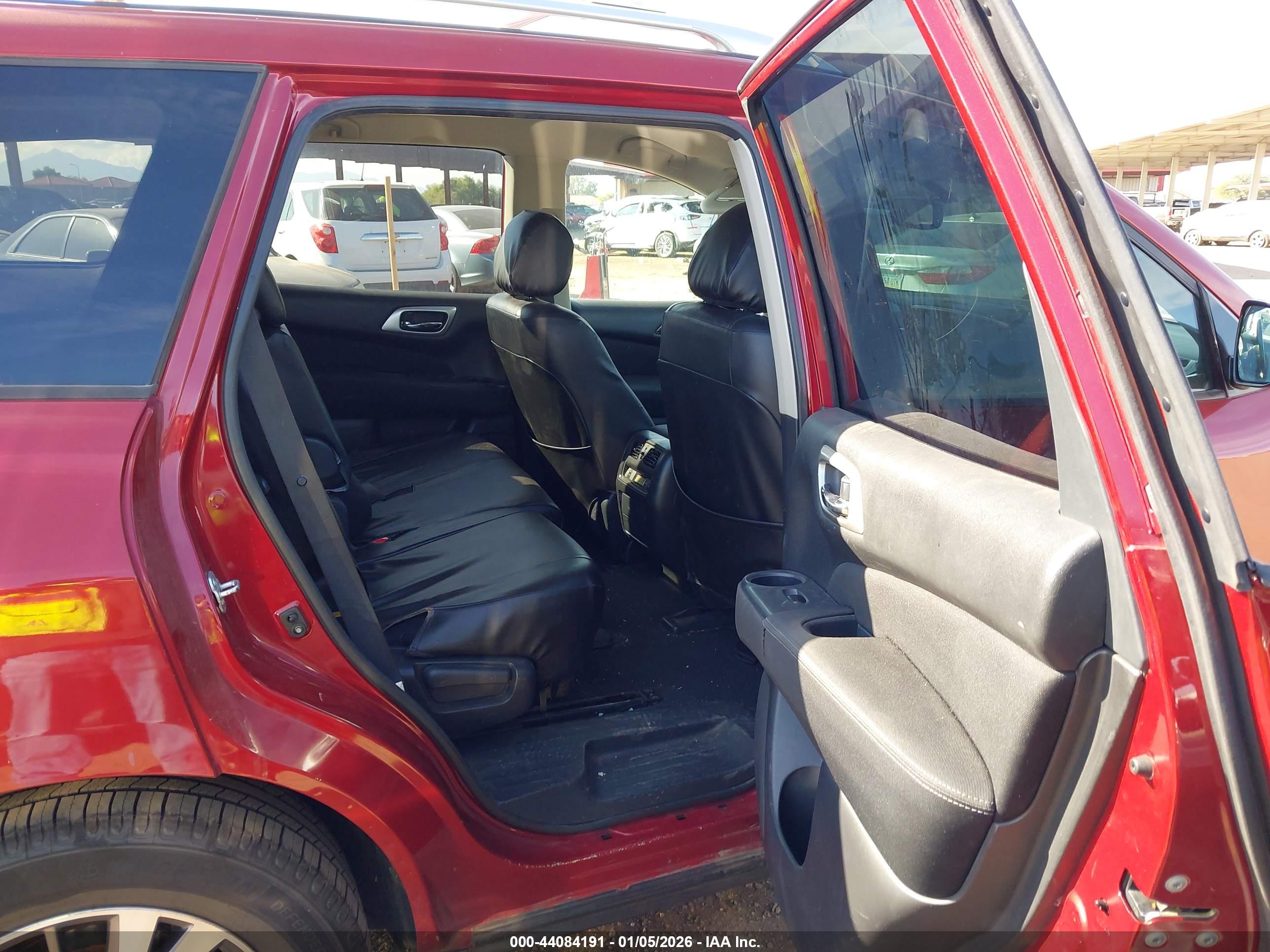 NISSAN PATHFINDER image 8