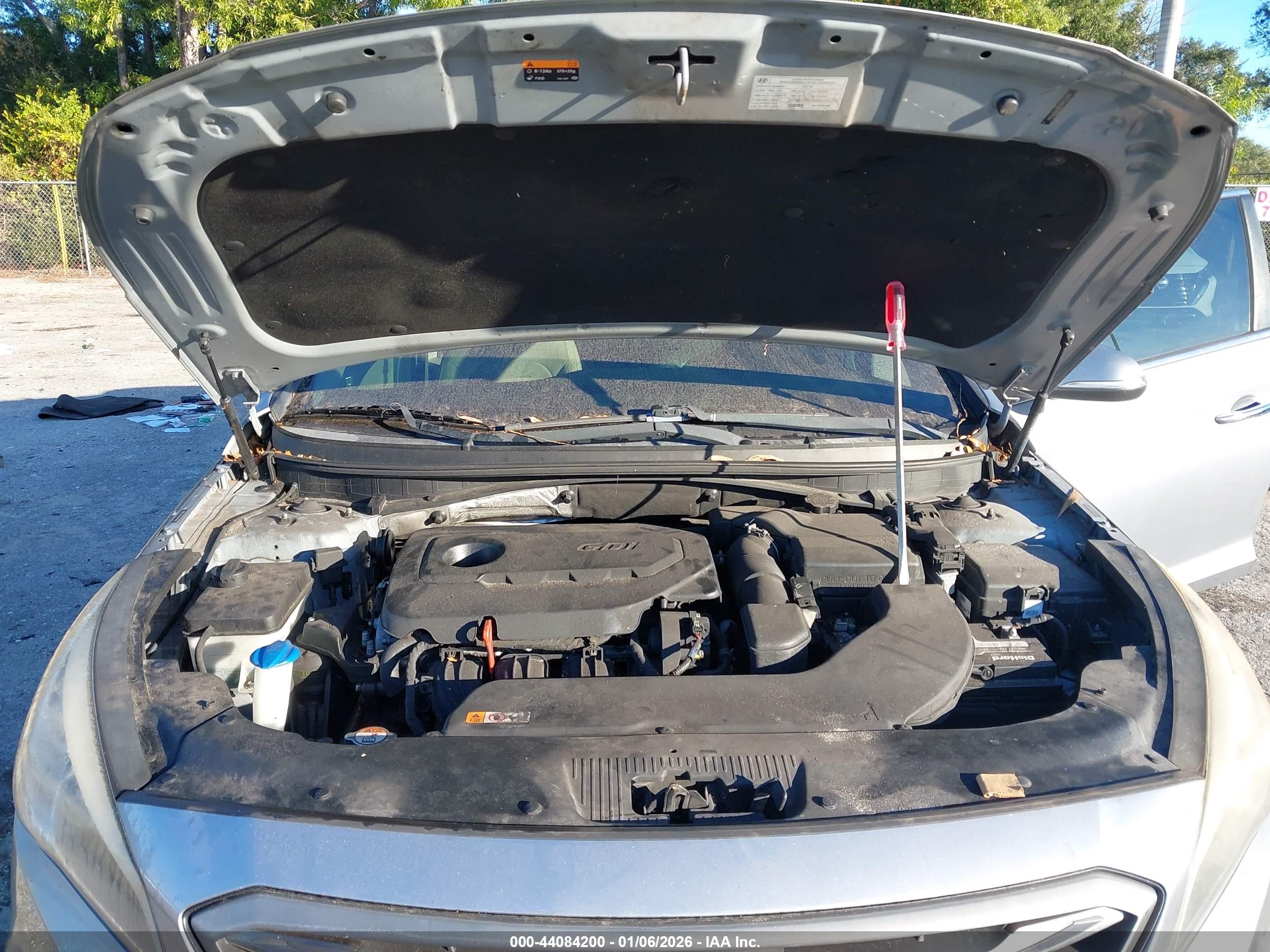 HYUNDAI SONATA image 10