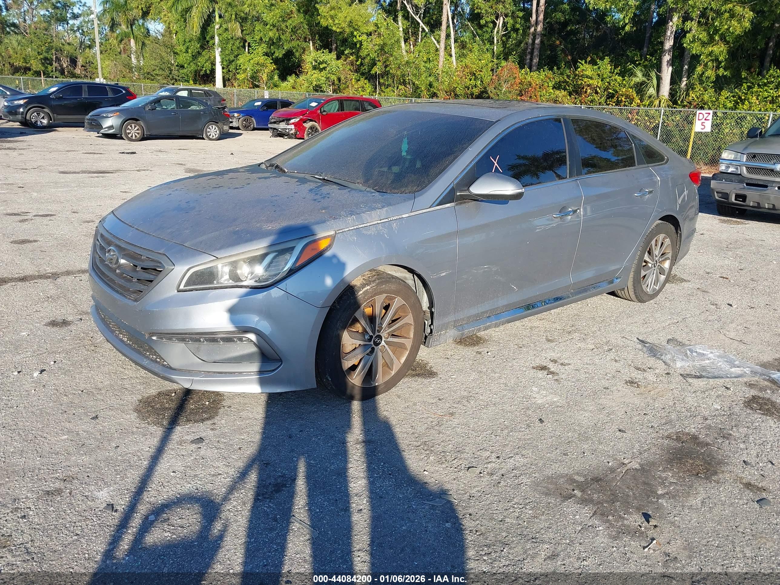 HYUNDAI SONATA image 2