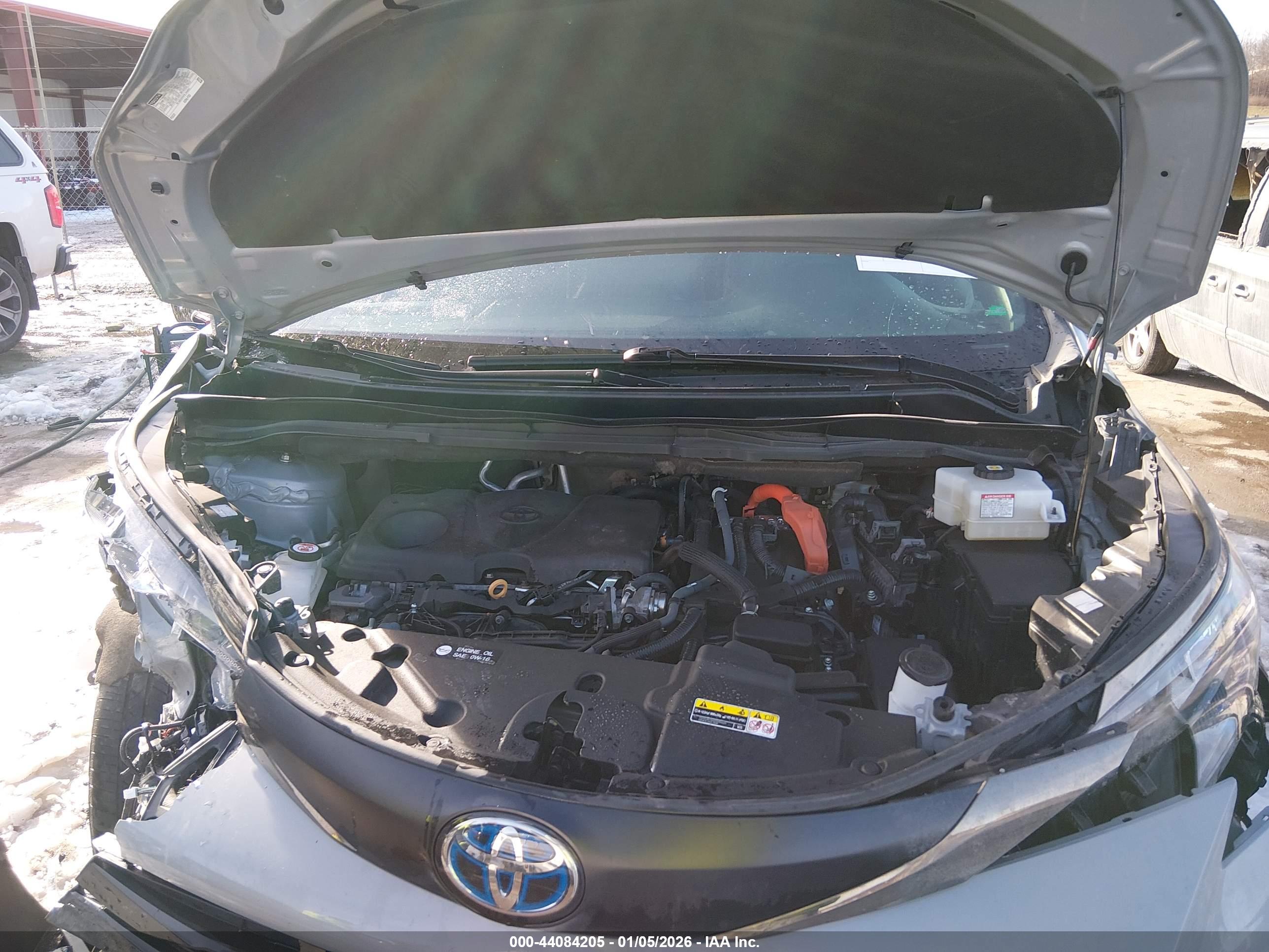 TOYOTA SIENNA image 10