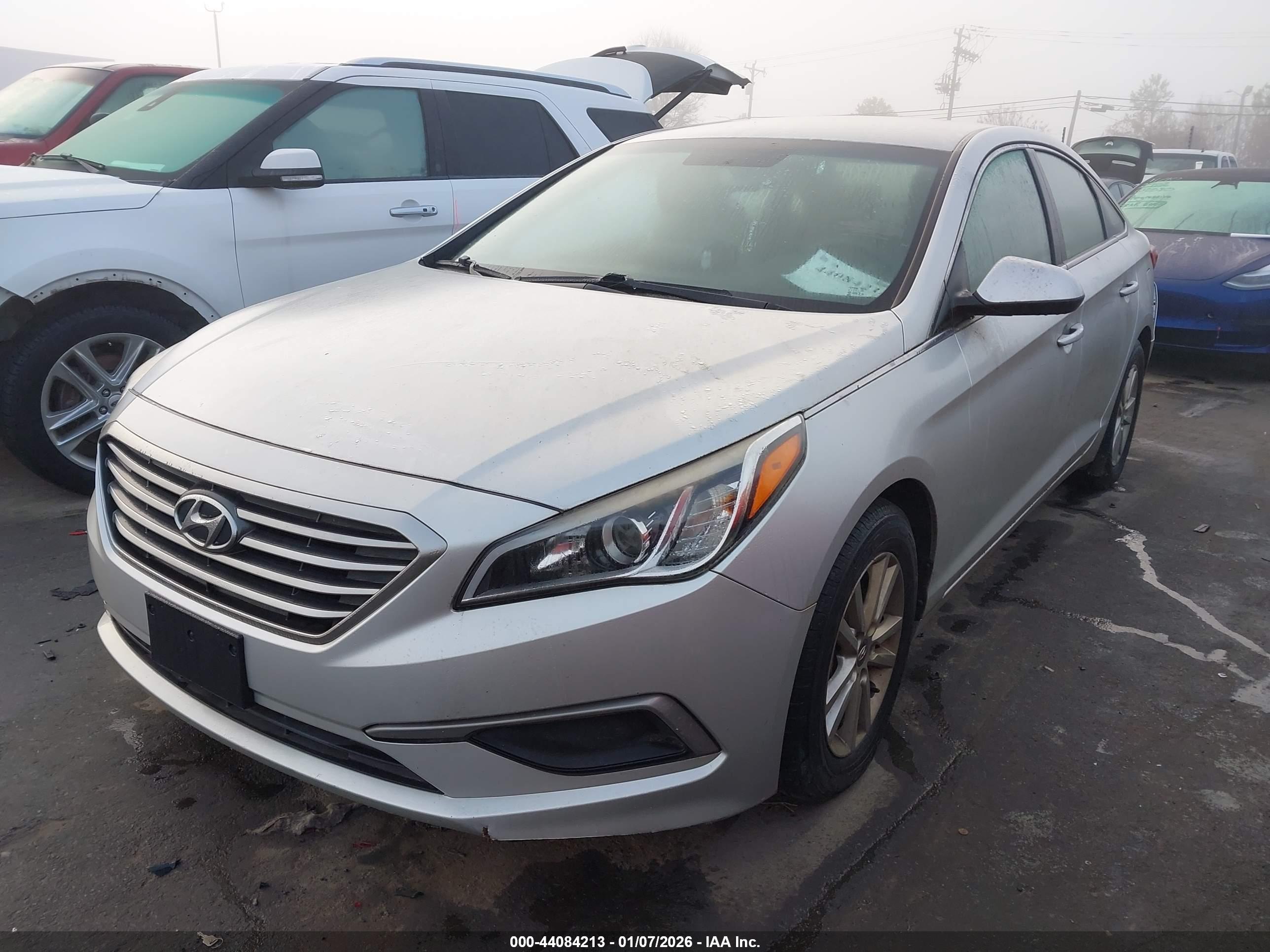 HYUNDAI SONATA image 2