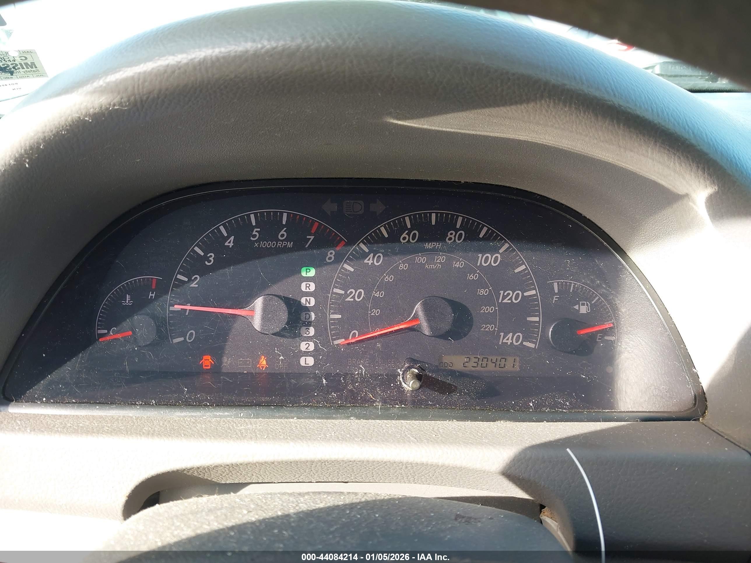 TOYOTA CAMRY image 7