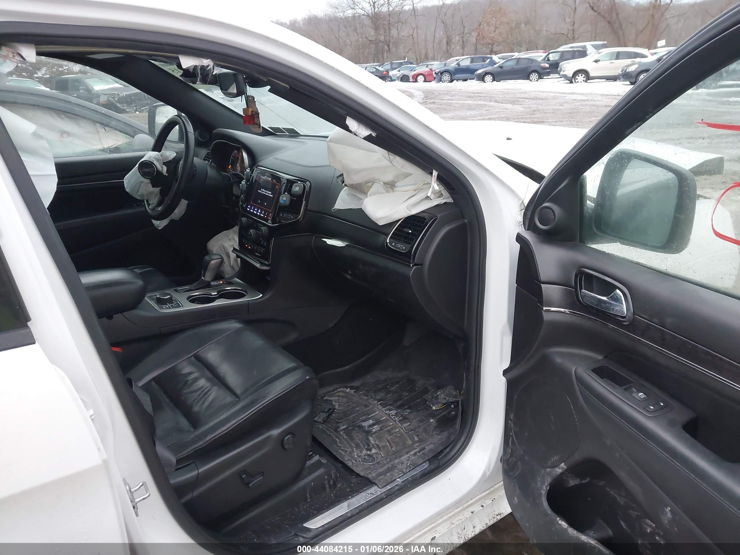 JEEP GRAND image 5