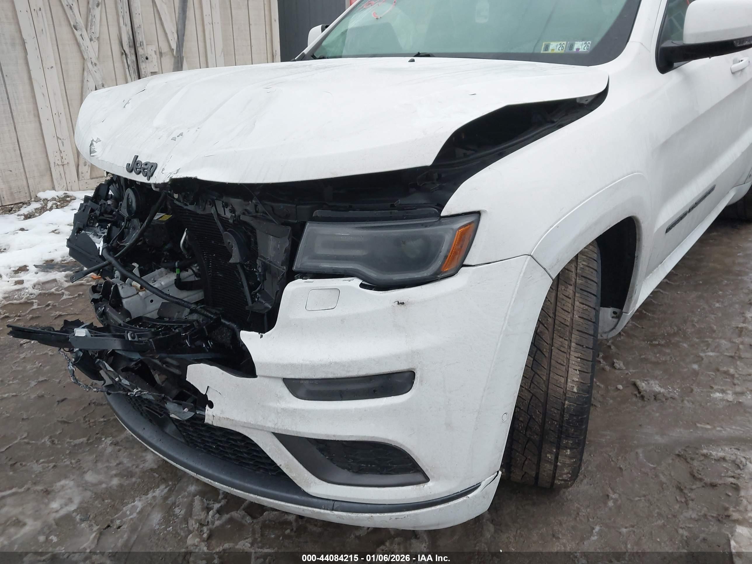 JEEP GRAND image 6