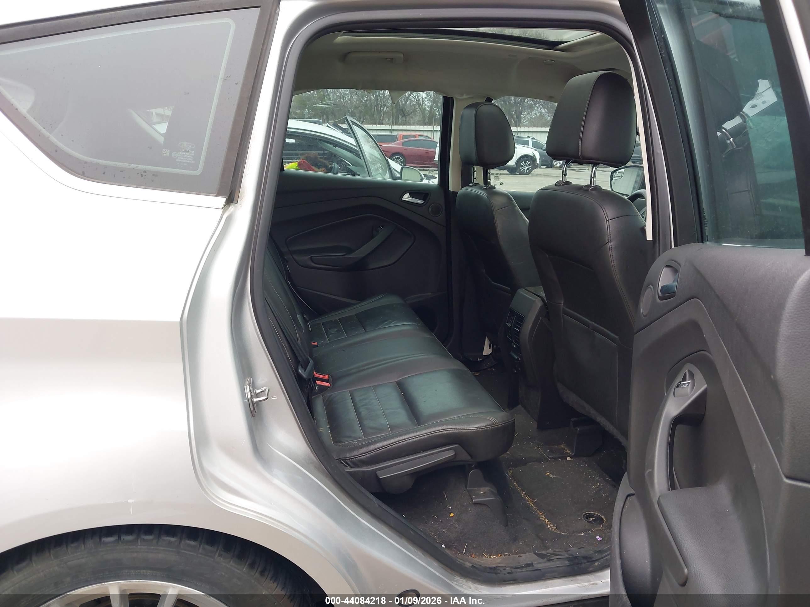 FORD C-MAX image 8