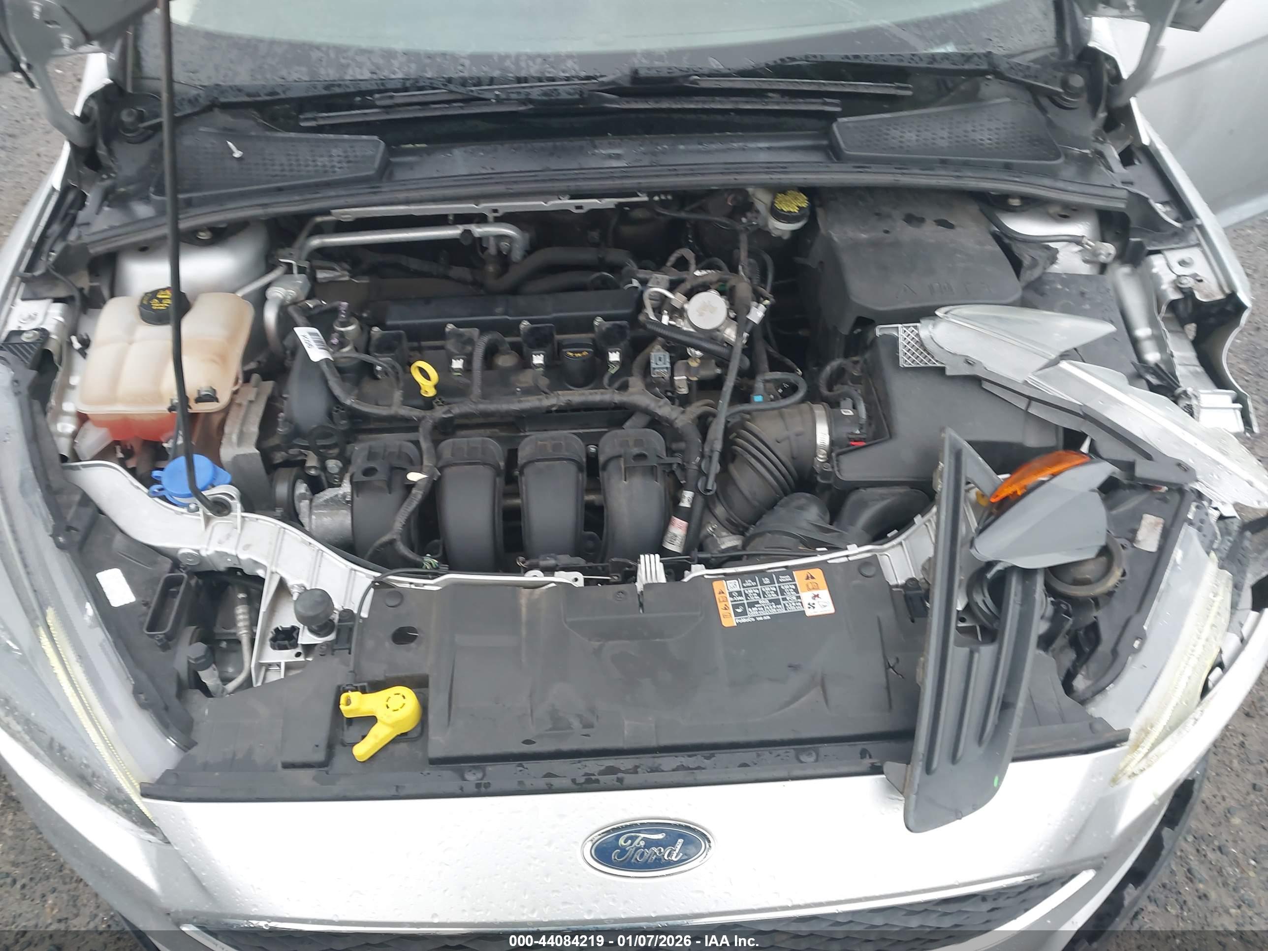 FORD FOCUS image 10