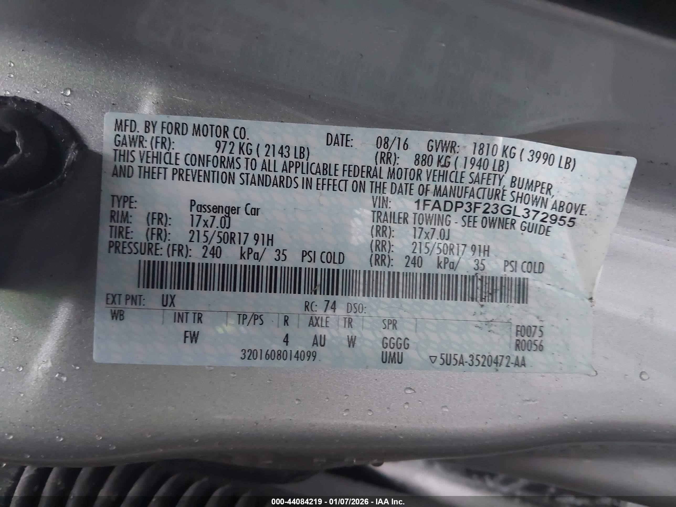 FORD FOCUS image 9