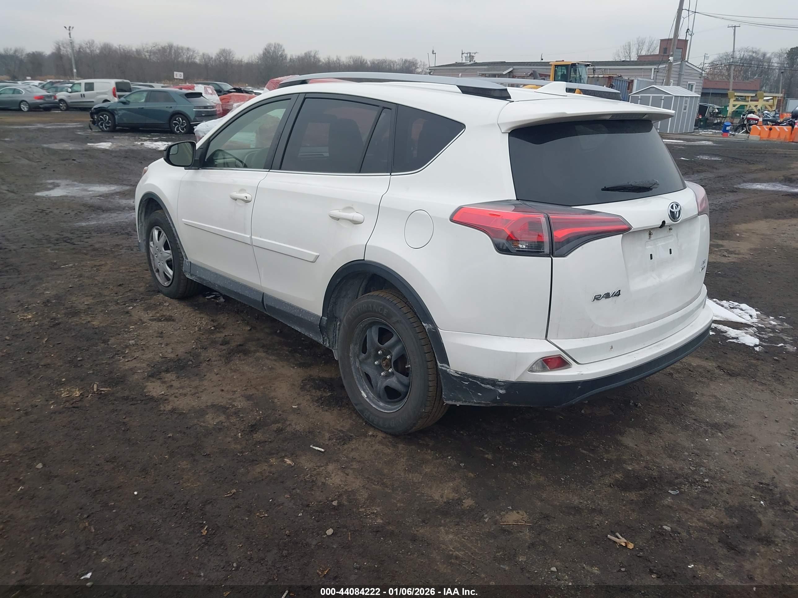 TOYOTA RAV4 image 3