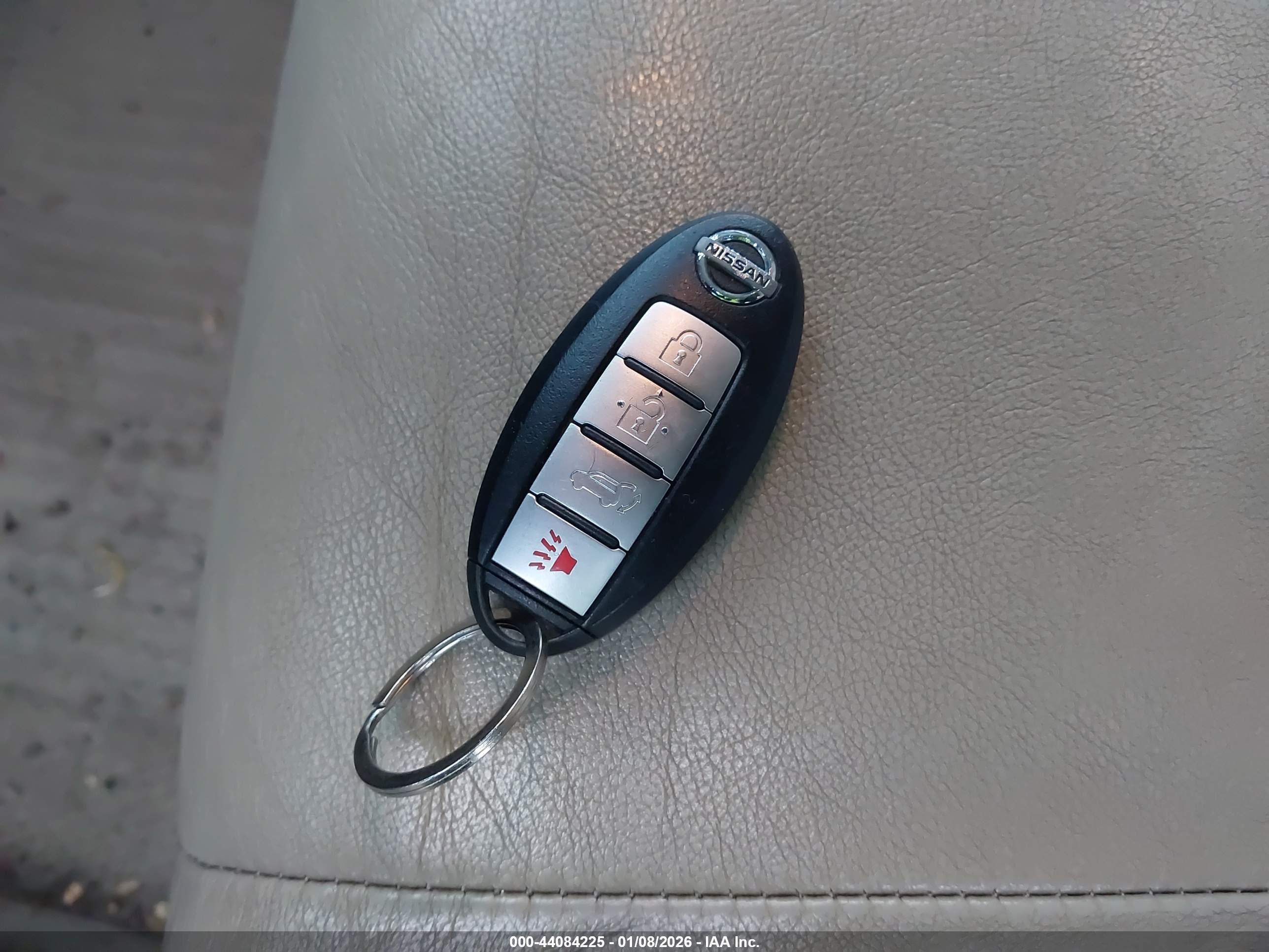 NISSAN MURANO image 11