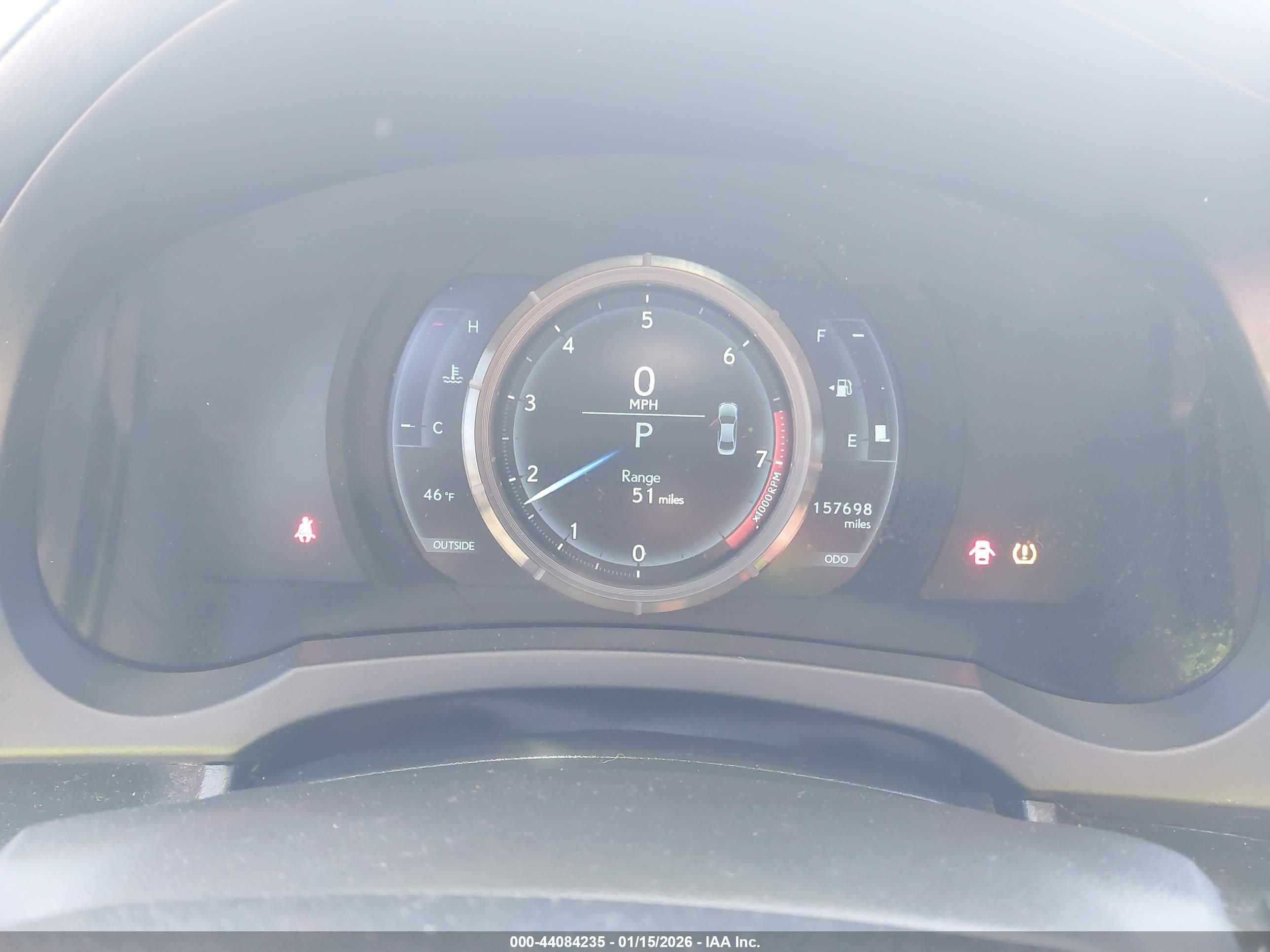 LEXUS IS image 7