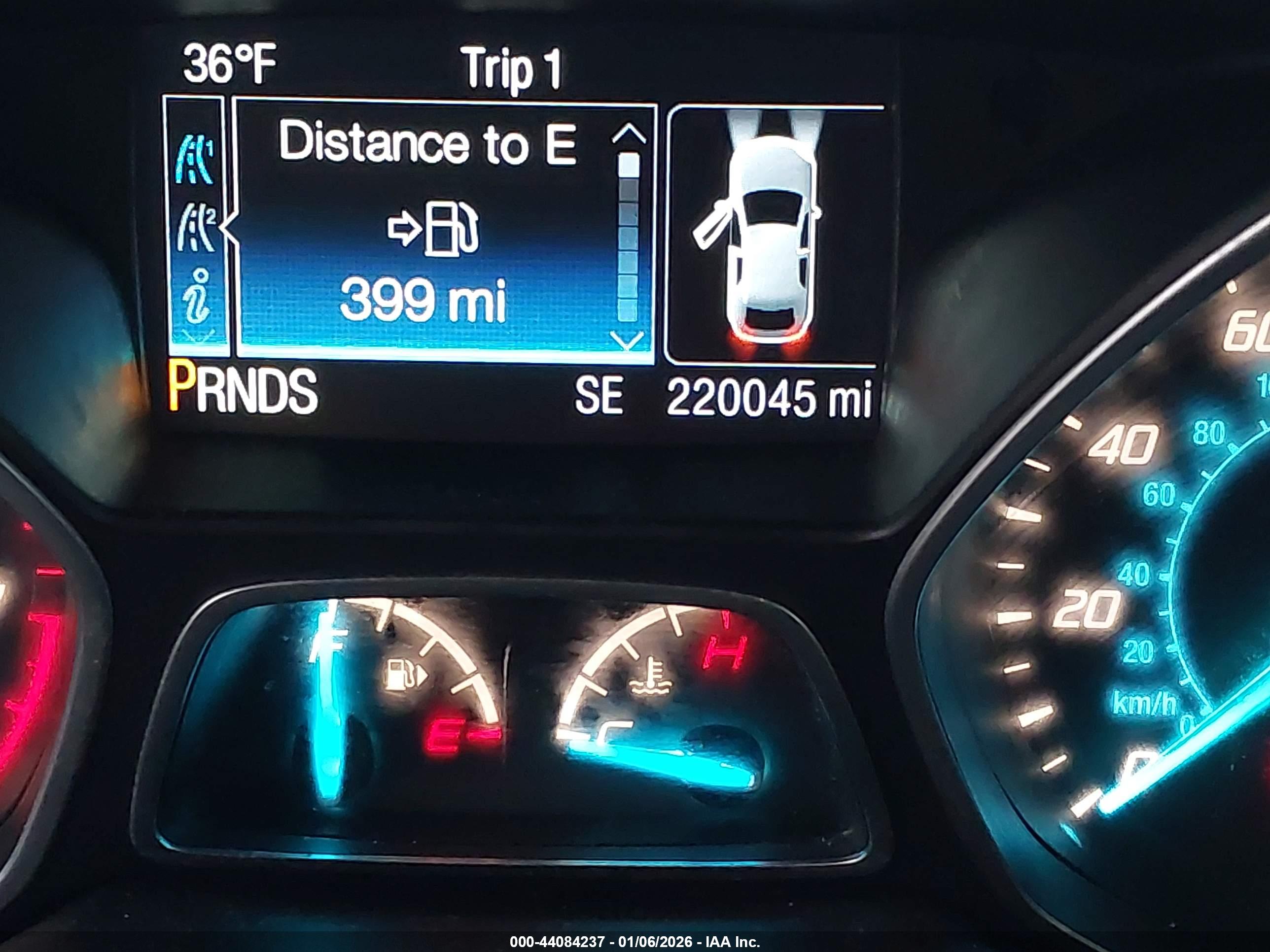 FORD ESCAPE image 7