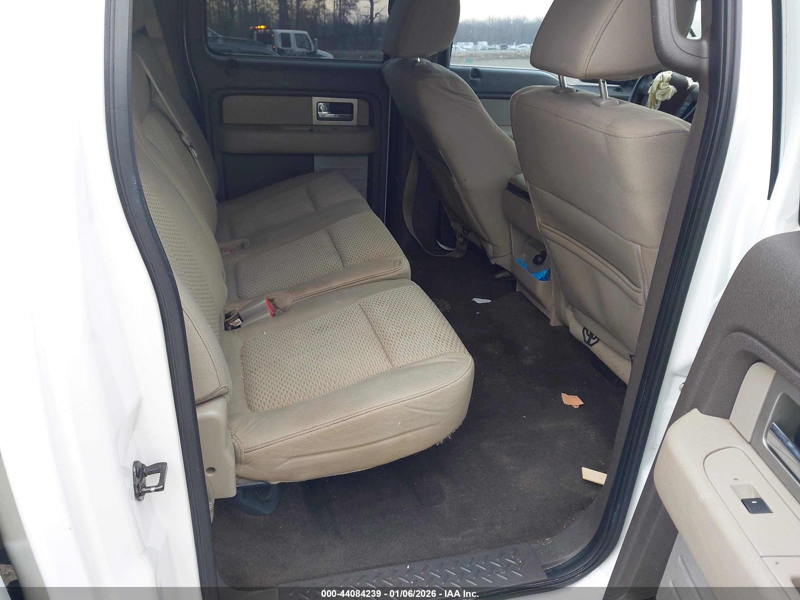FORD F-150 image 8