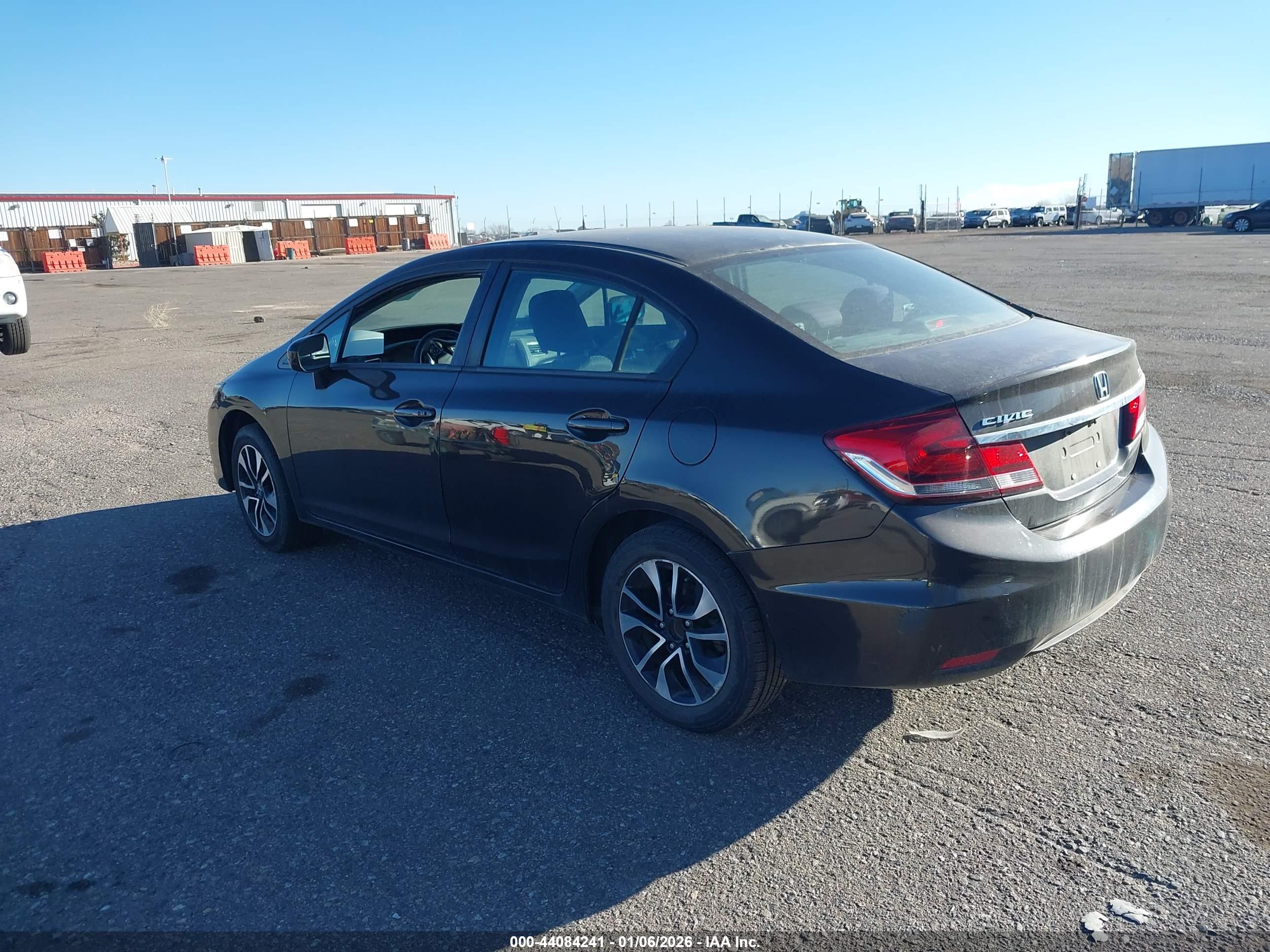 HONDA CIVIC image 3