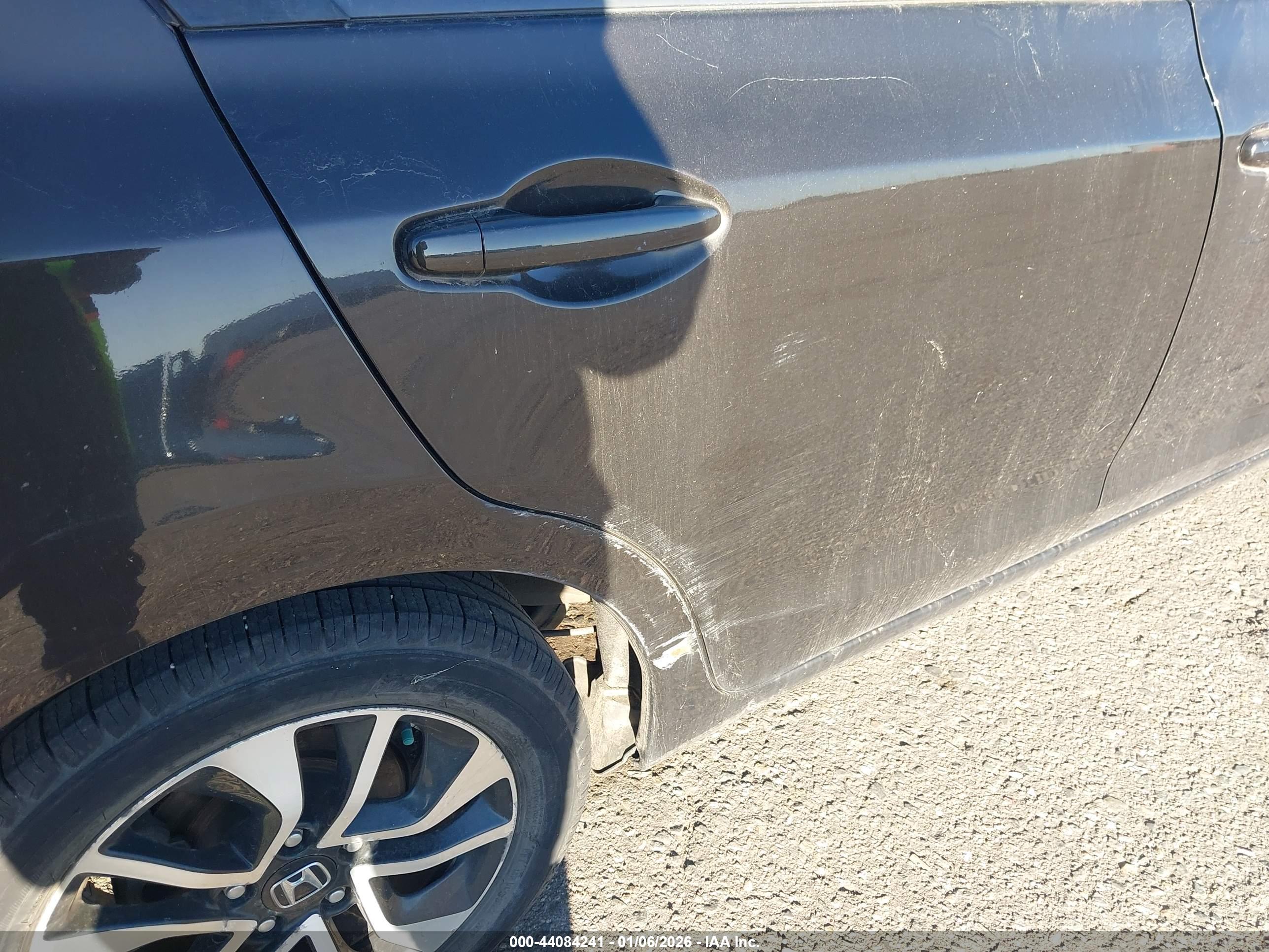 HONDA CIVIC image 6