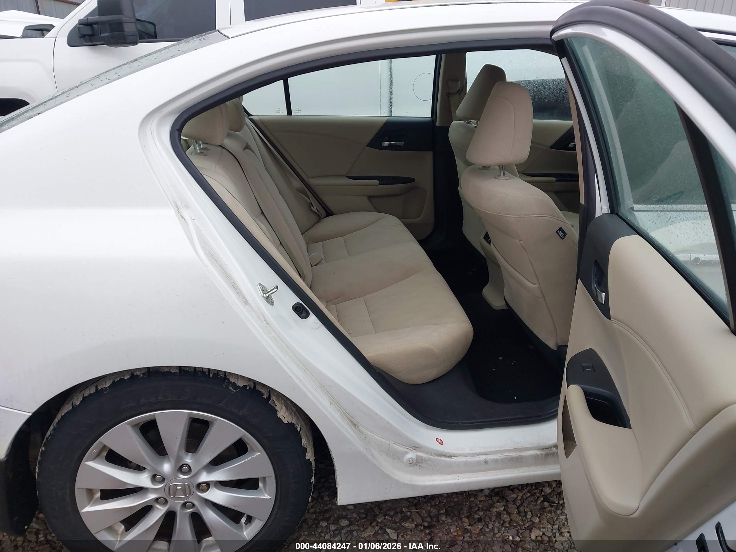 HONDA ACCORD image 8