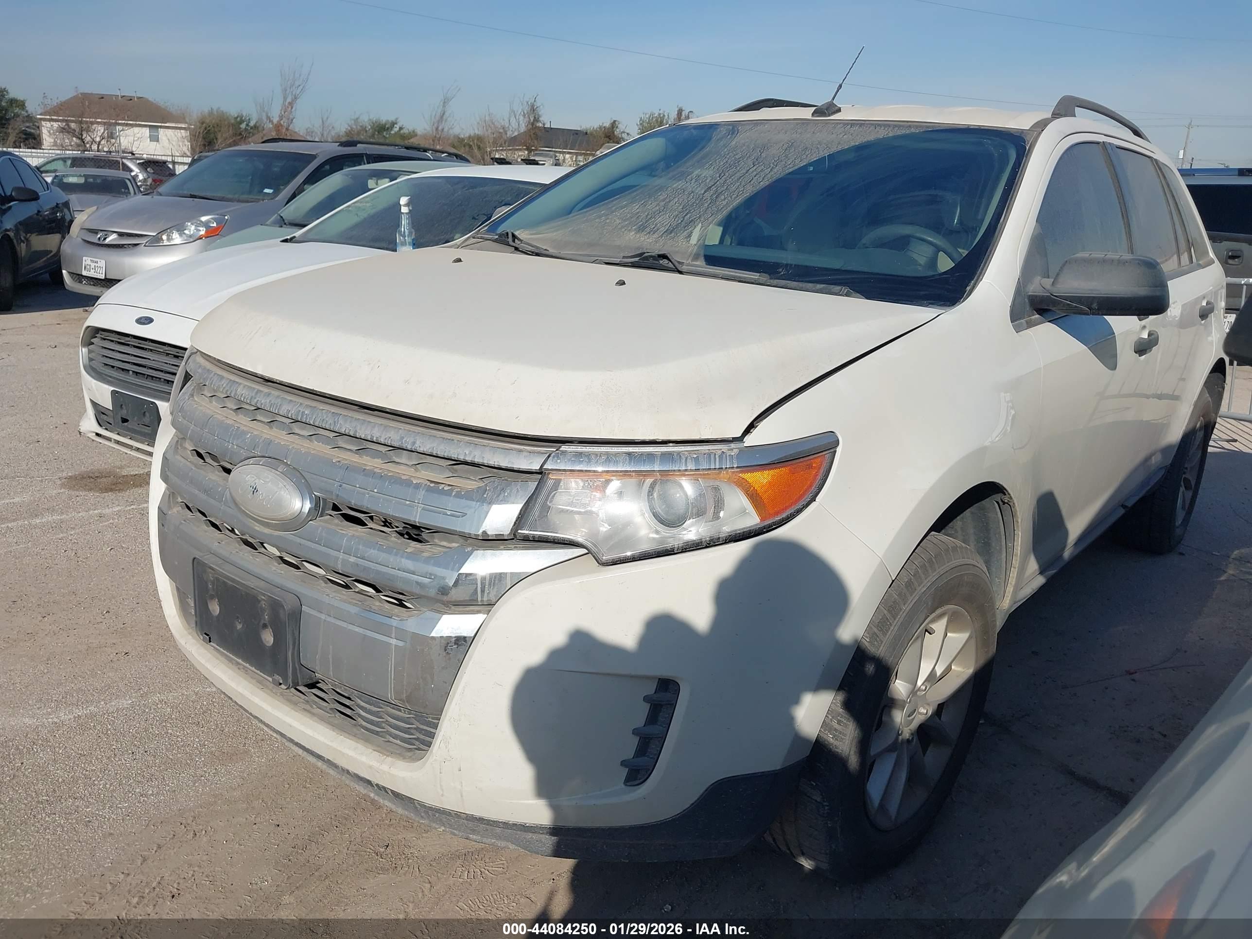 FORD EDGE image 2