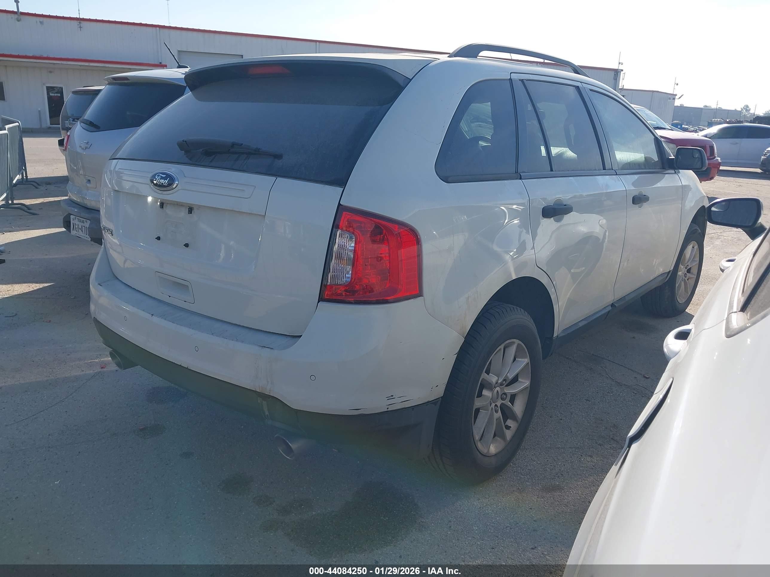 FORD EDGE image 4