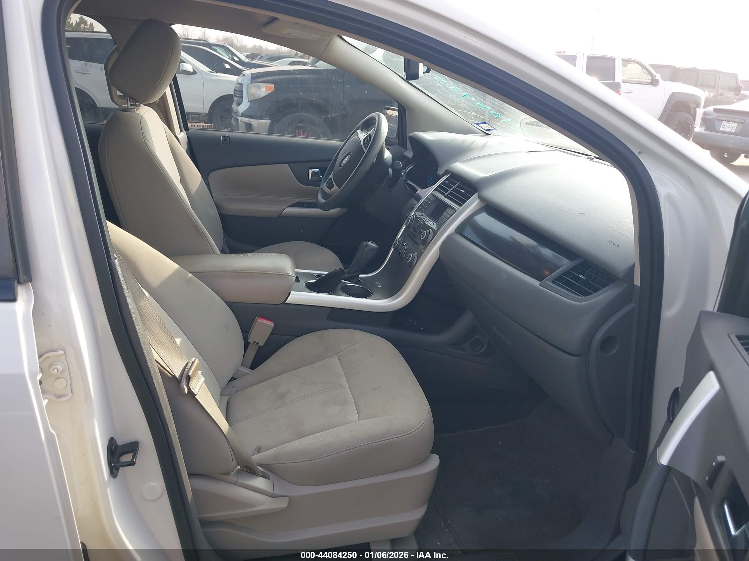 FORD EDGE image 5