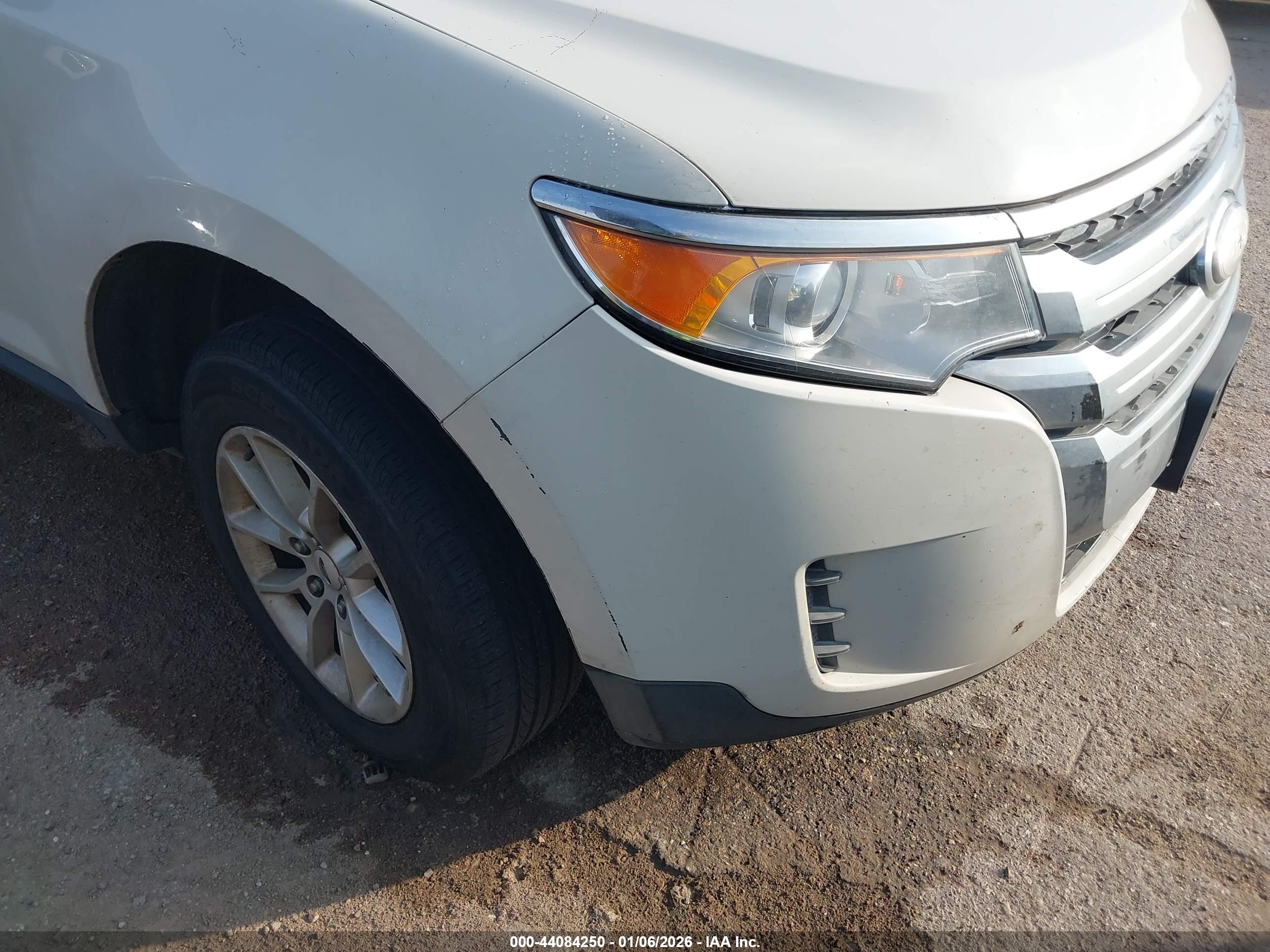 FORD EDGE image 6