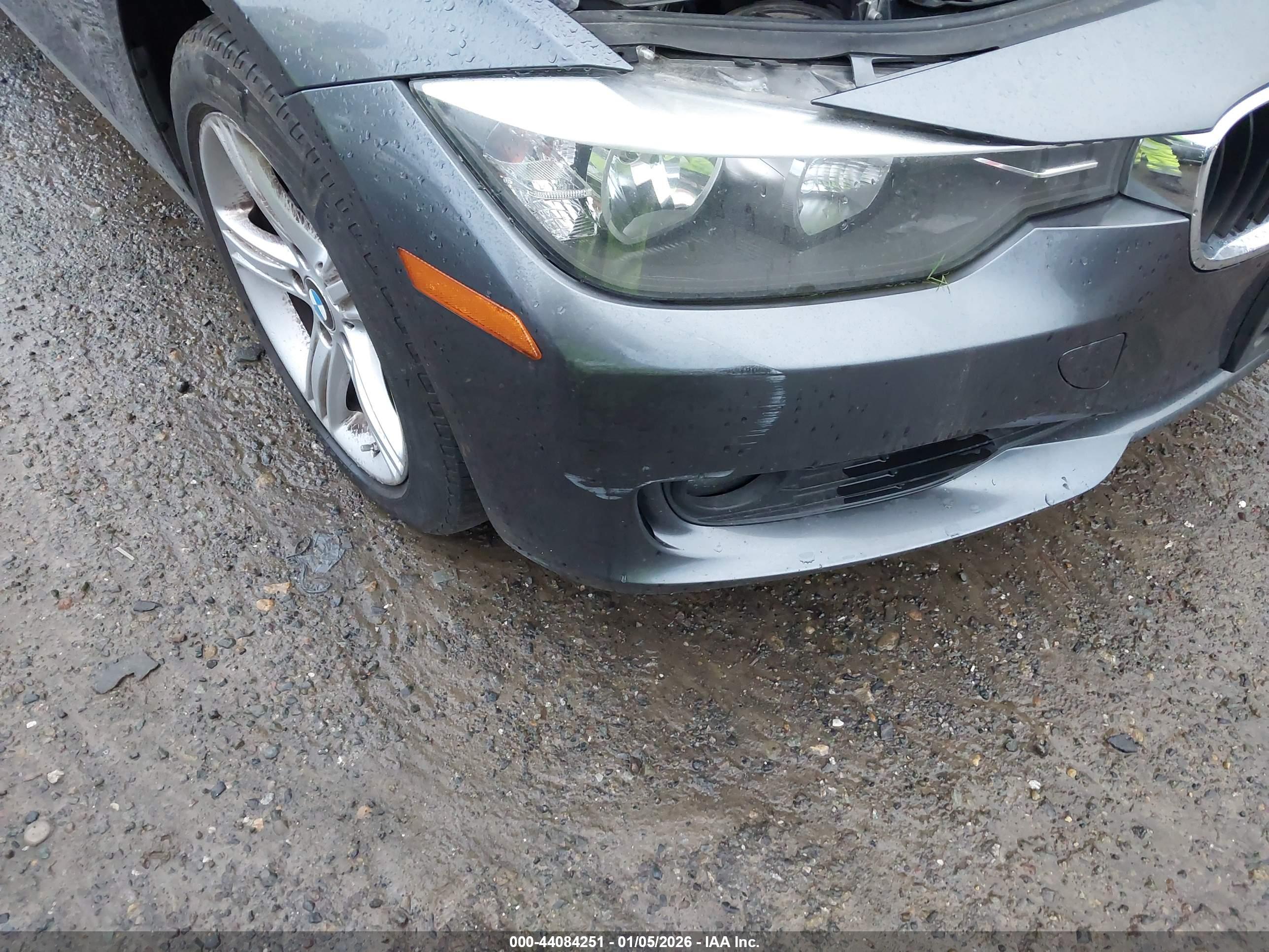 BMW 328I image 6