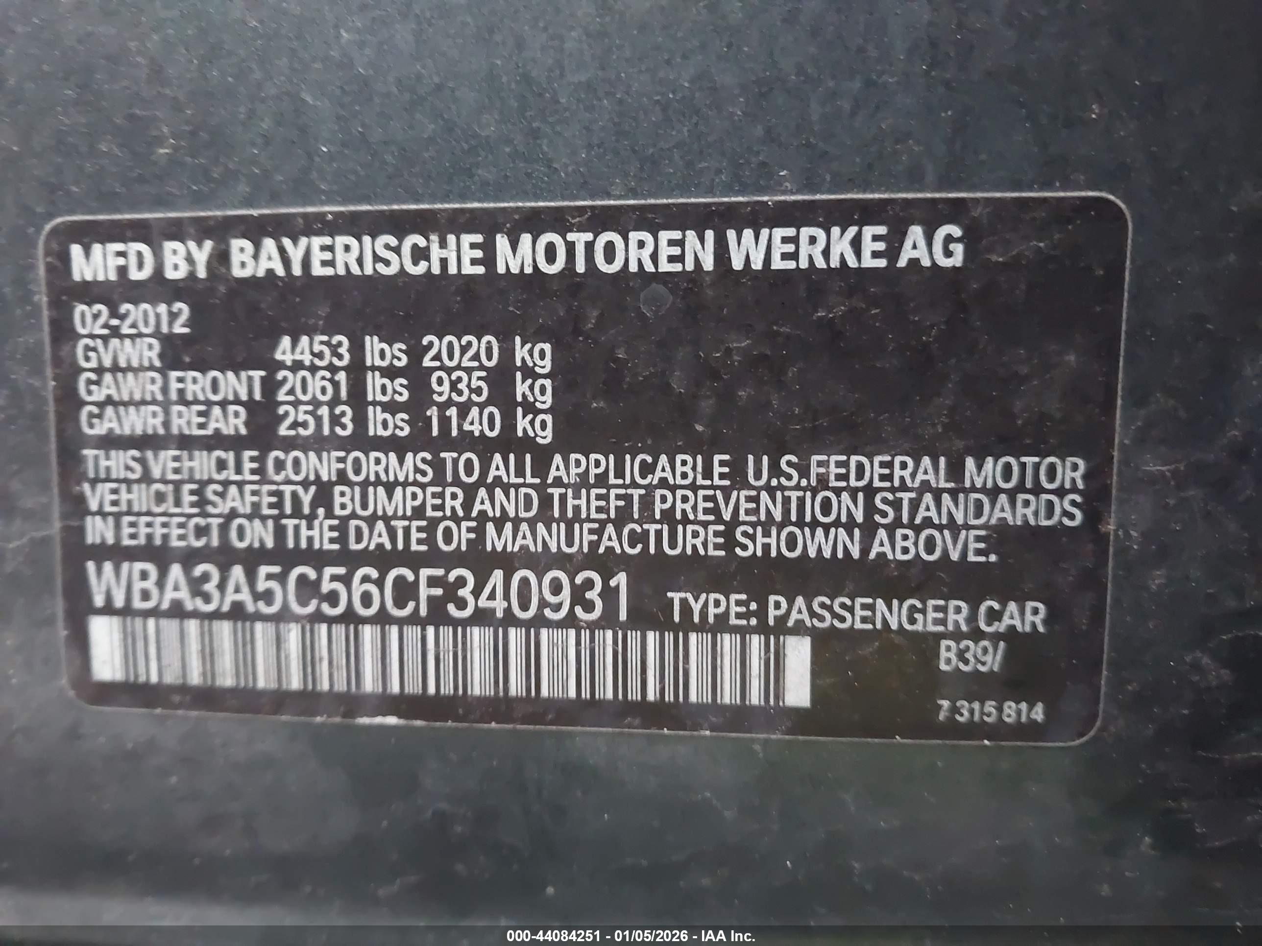 BMW 328I image 9