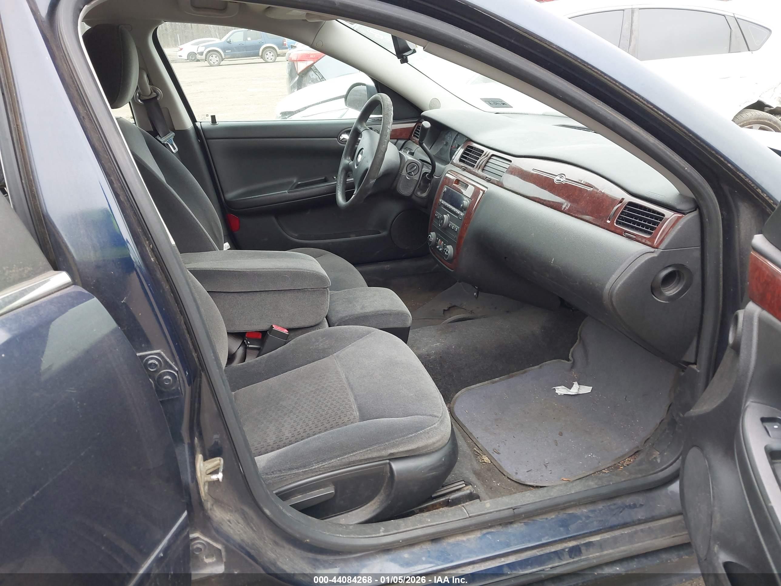 CHEVROLET IMPALA image 5