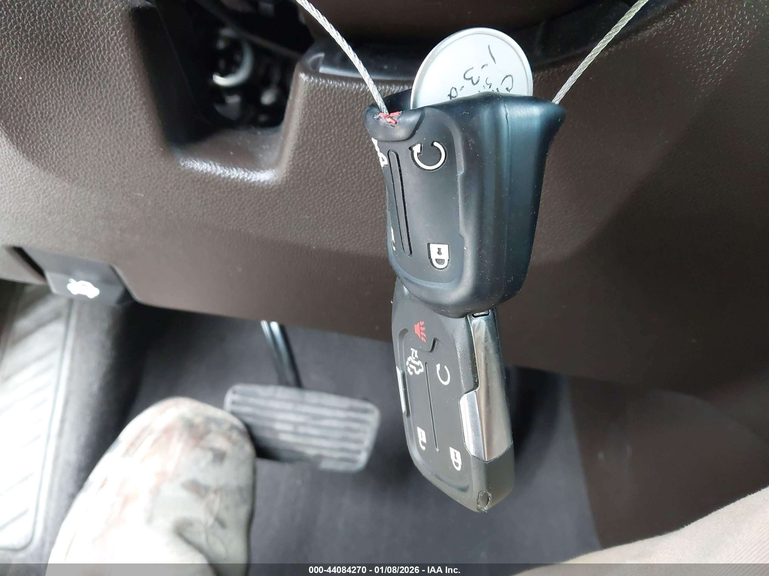 CHEVROLET SILVERADO image 11